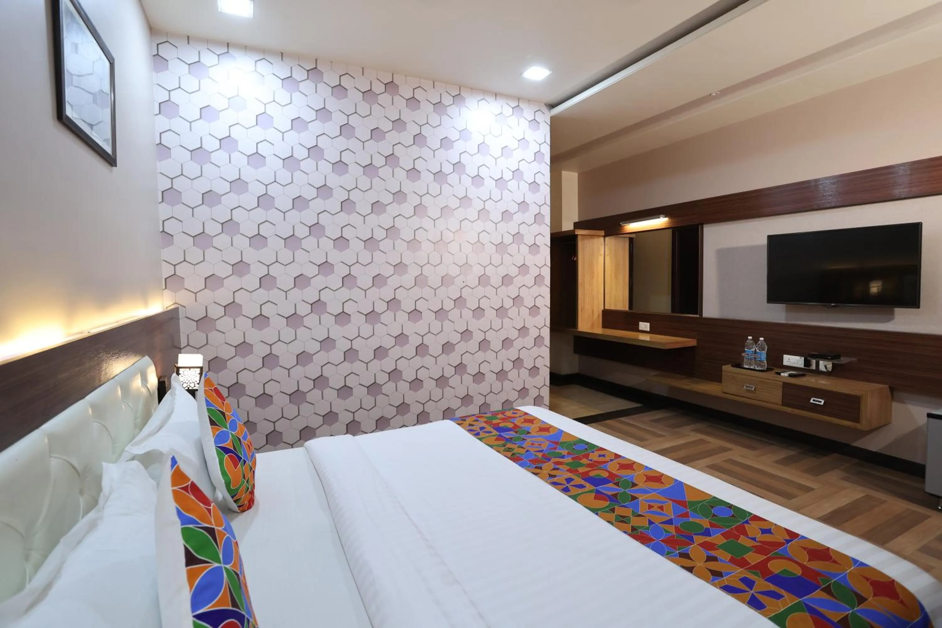 Bed in Royal GM Plaza