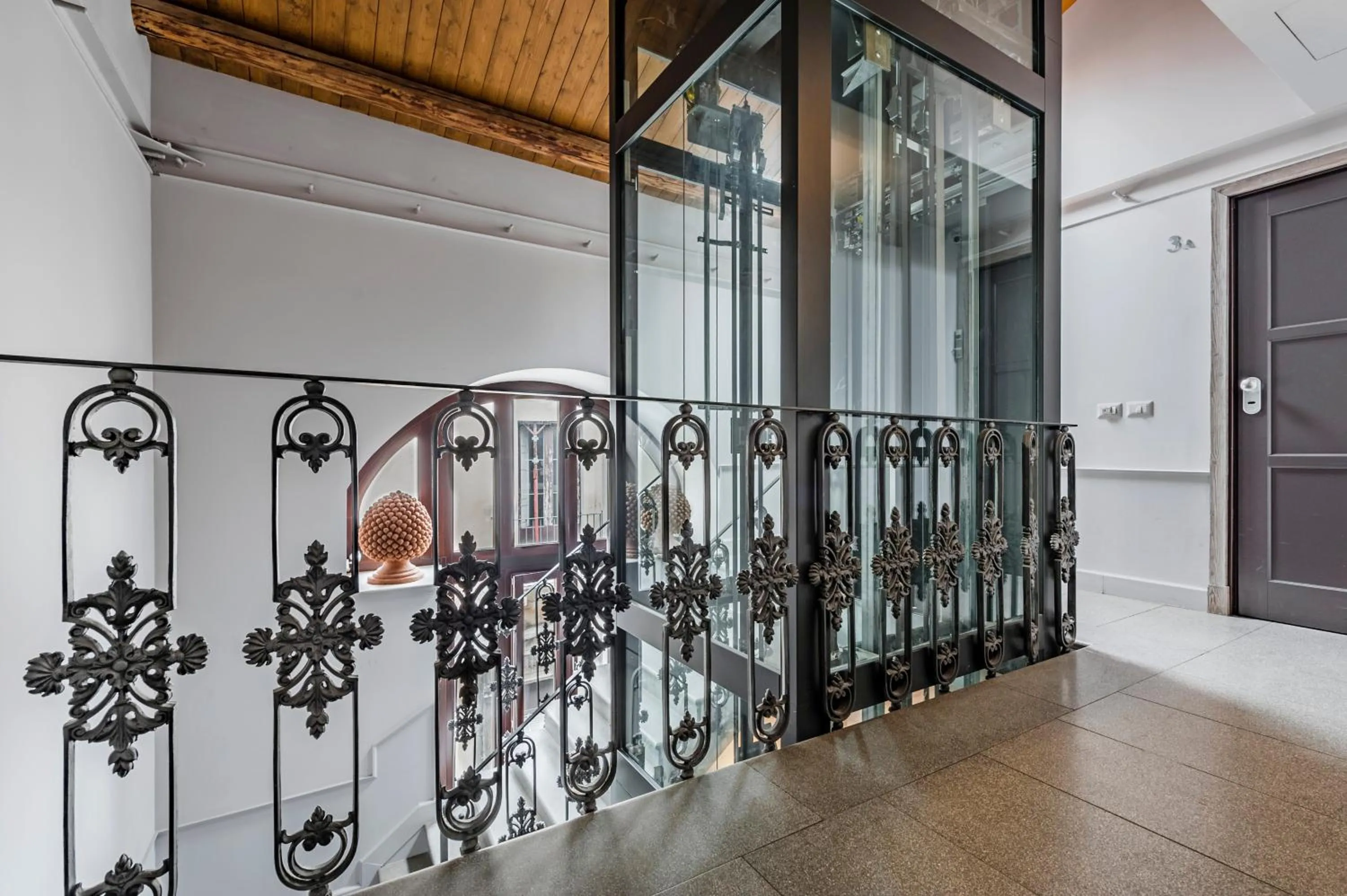 Decorative detail in Ferrini Home - Via Monte Sant'Agata