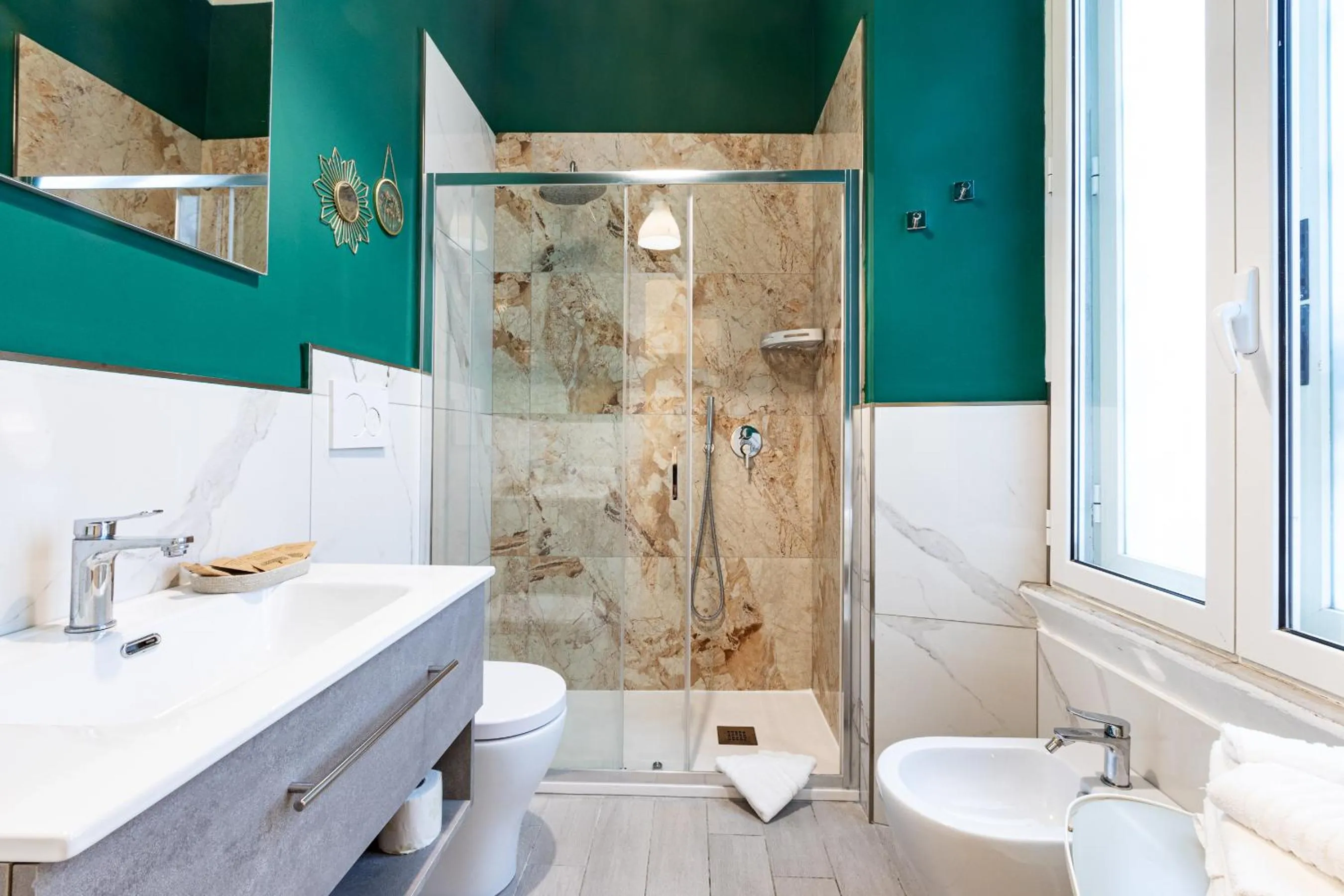 Shower in Trastevere Suites - Top Collection