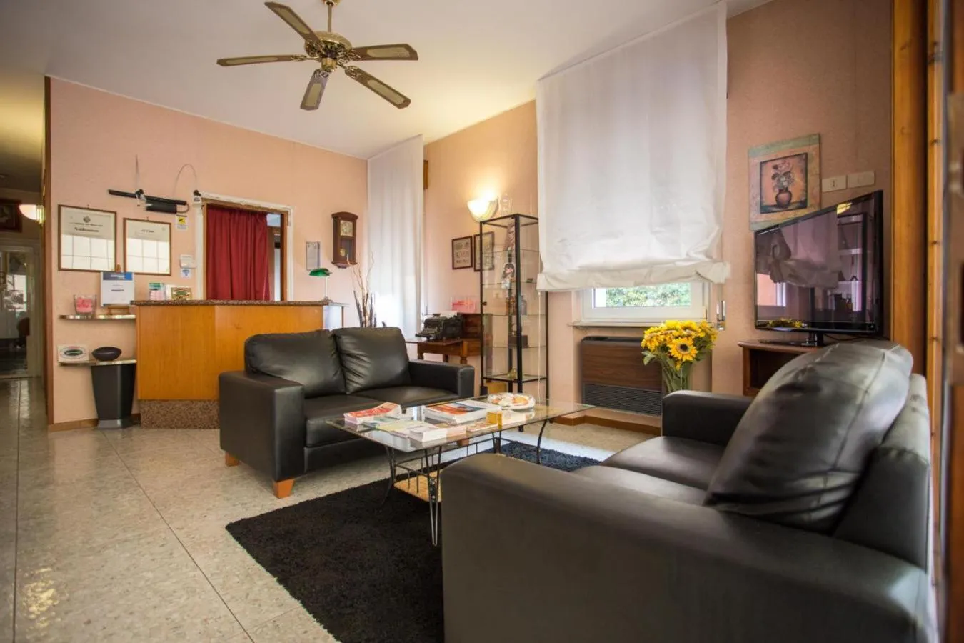 Lobby or reception in Hotel Benacus