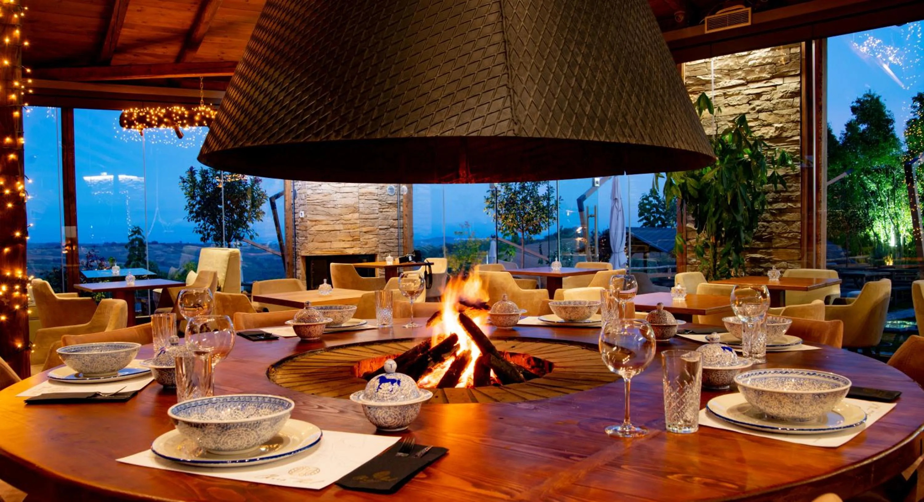 Restaurant/places to eat in 3 Hills Boutique - The Ranch Experience