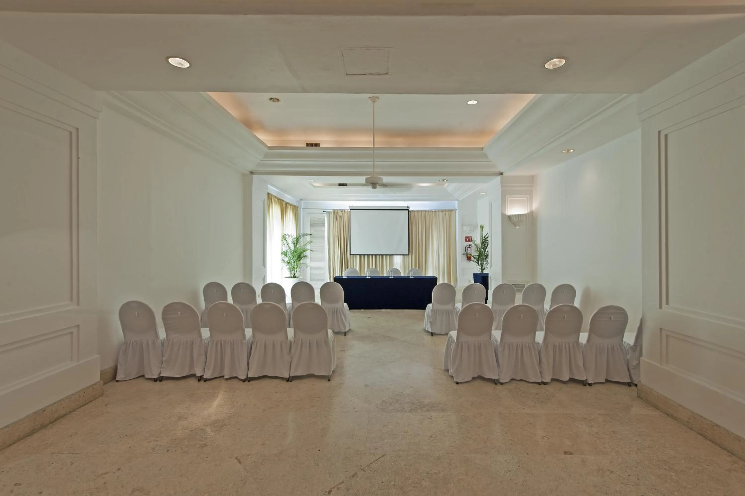 Banquet/Function facilities in Las Hadas by Brisas