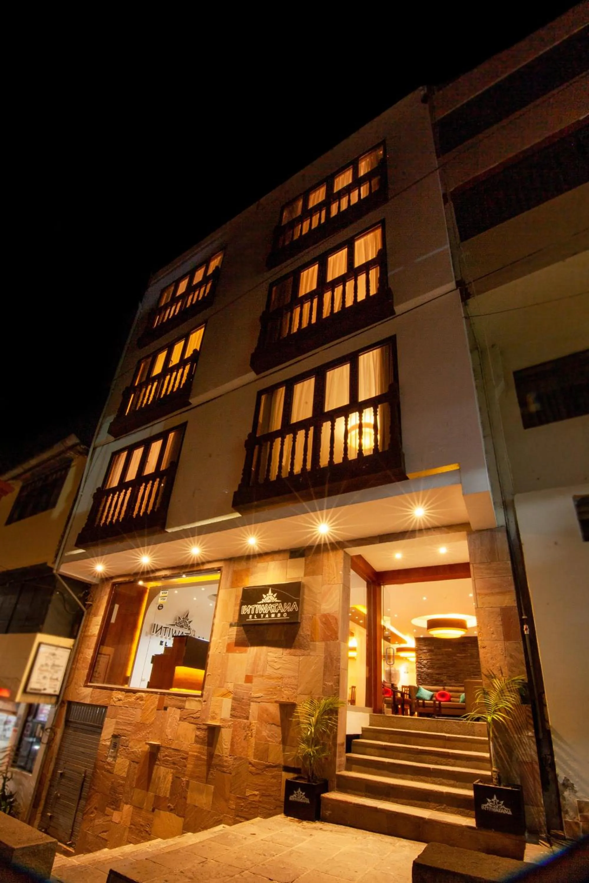 Property building in INTIWATANA EL TAMBO ***