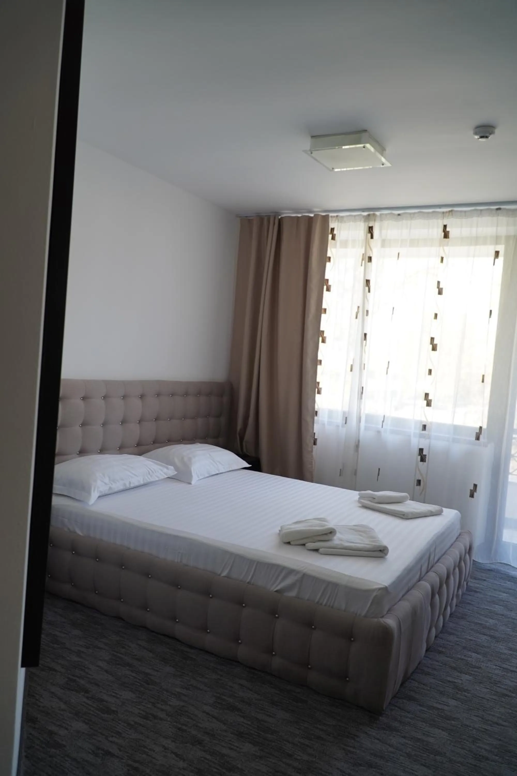 Photo of the whole room, Bed in Hotel & MedSpa Siret