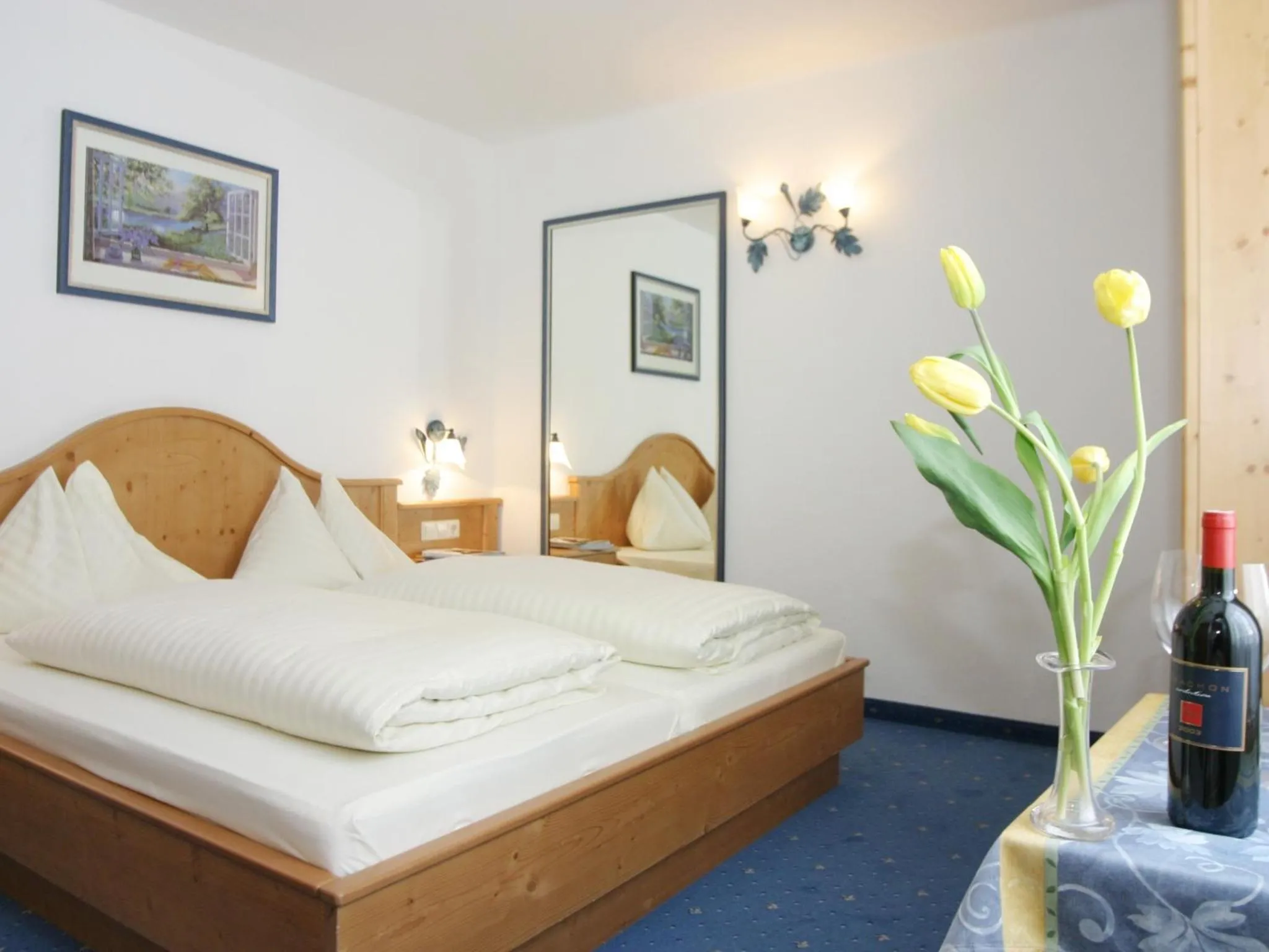 Bed in Sporthotel Snowwhite