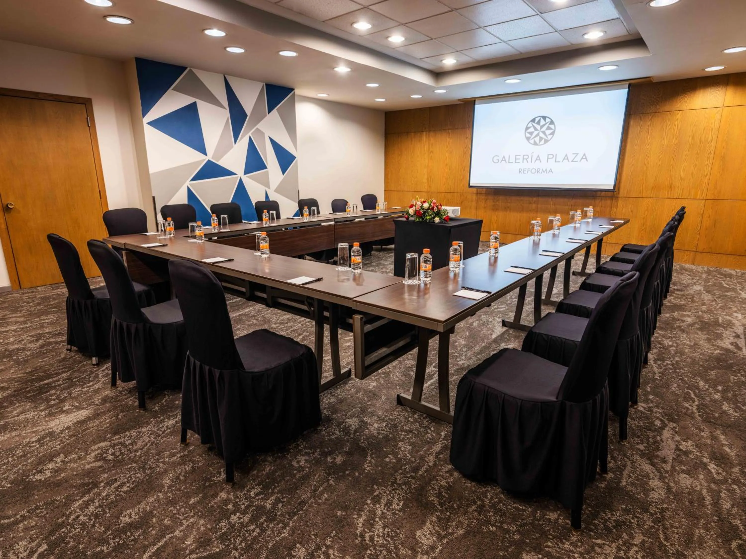 Meeting/conference room in Galeria Plaza Reforma