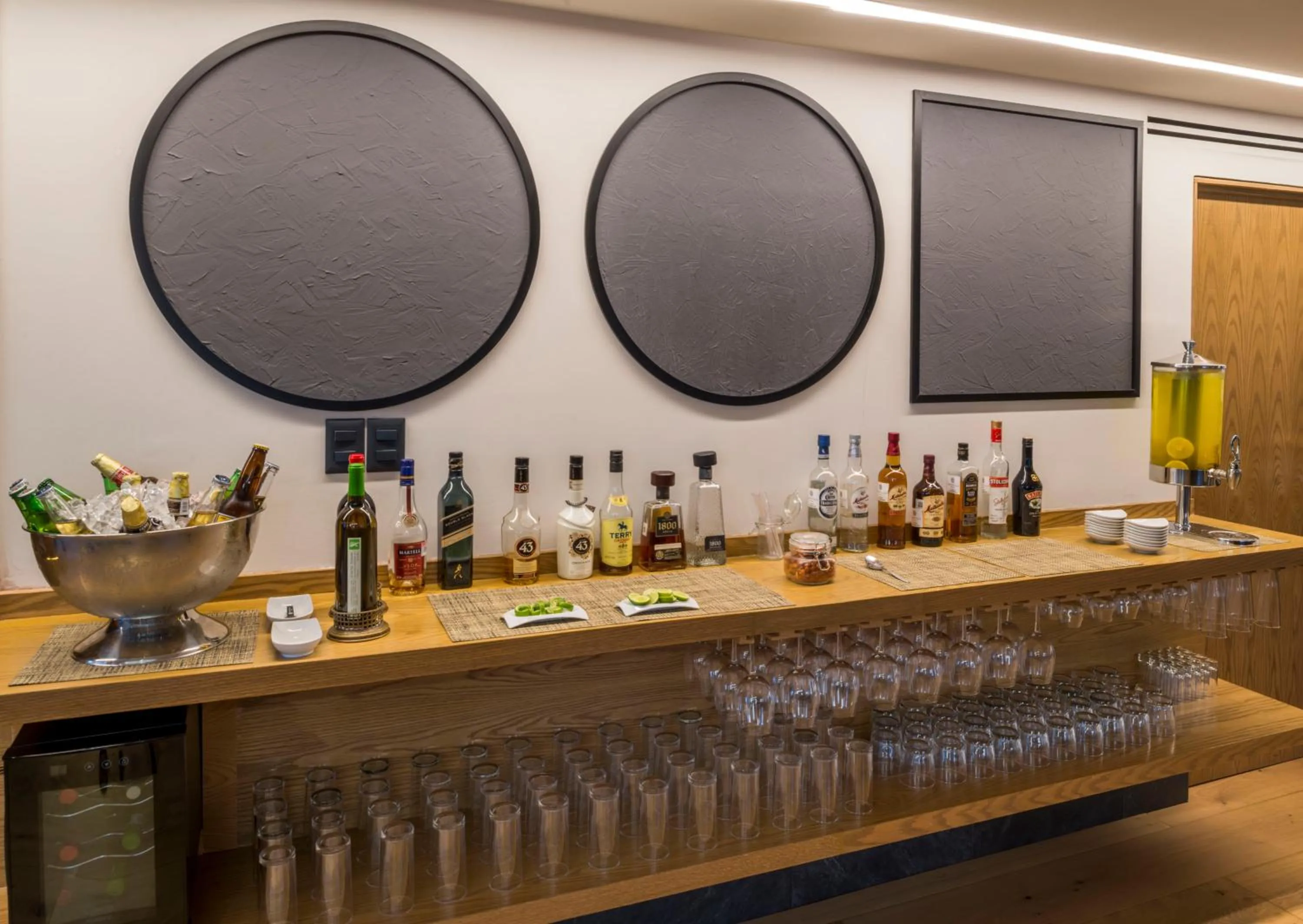 Lounge or bar in Galeria Plaza Reforma