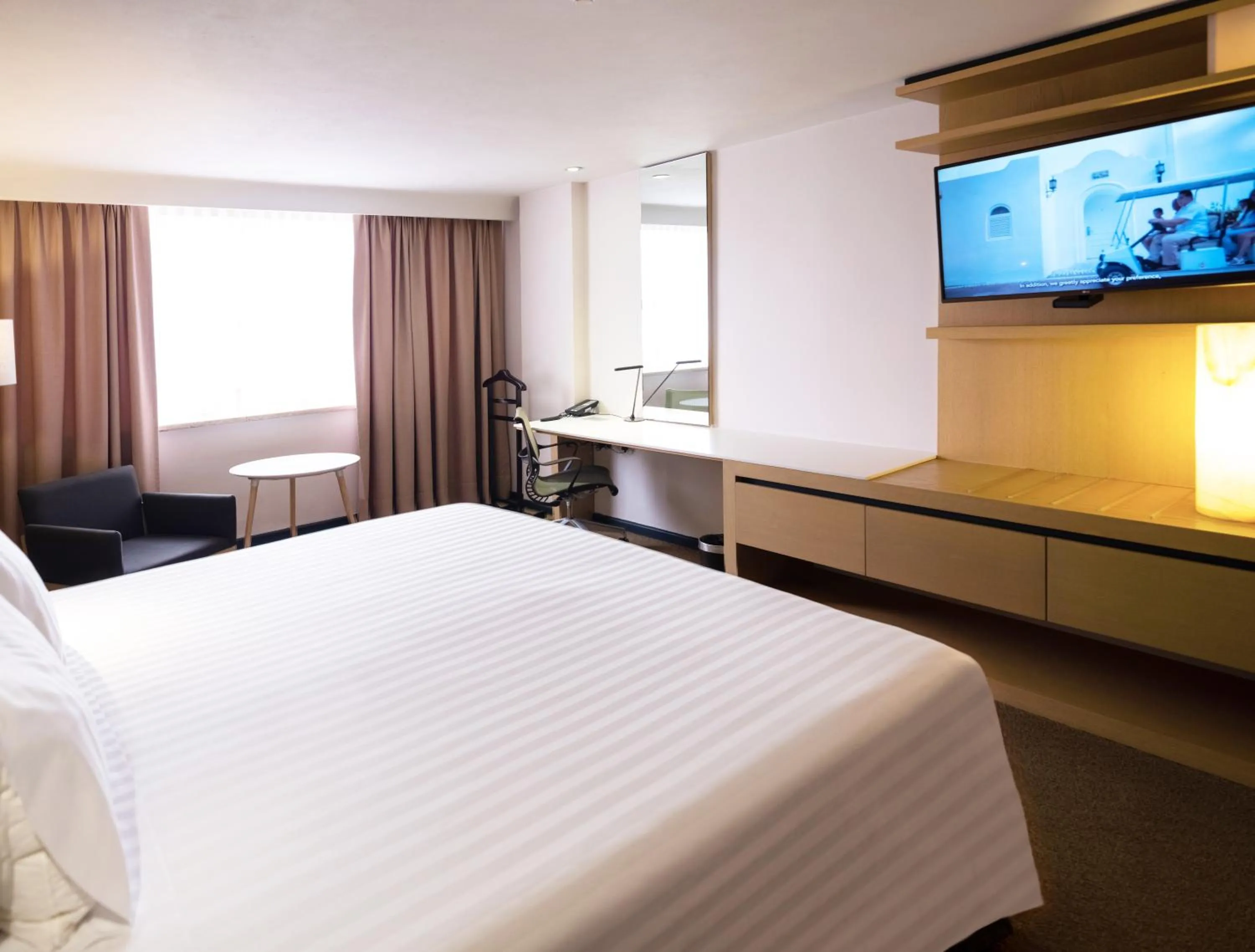 Bedroom, Bed in Galeria Plaza Reforma