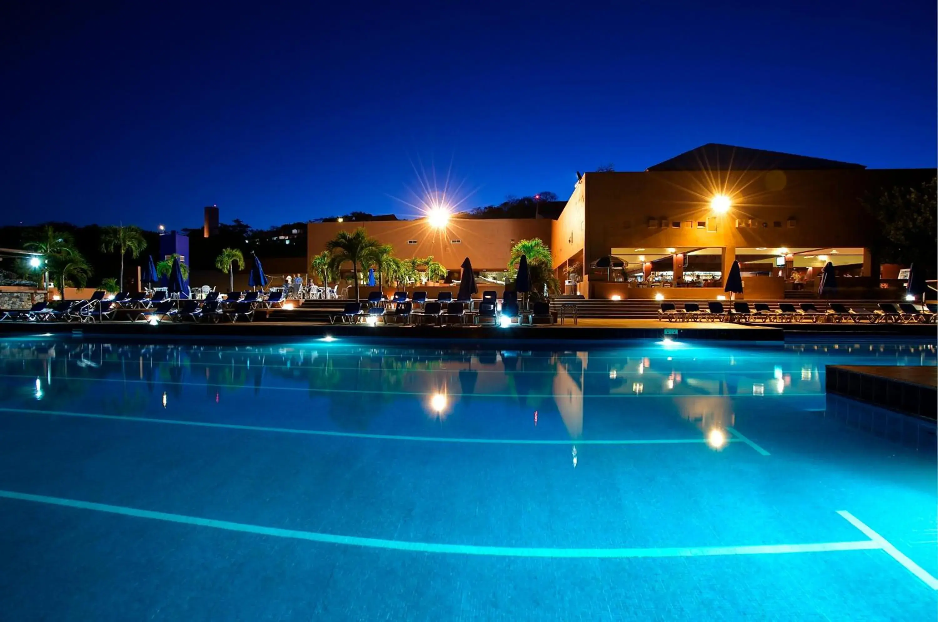 Swimming pool in Las Brisas Huatulco-All Inclusive Swimming pool in Las Brisas Huatulco-All Inclusive