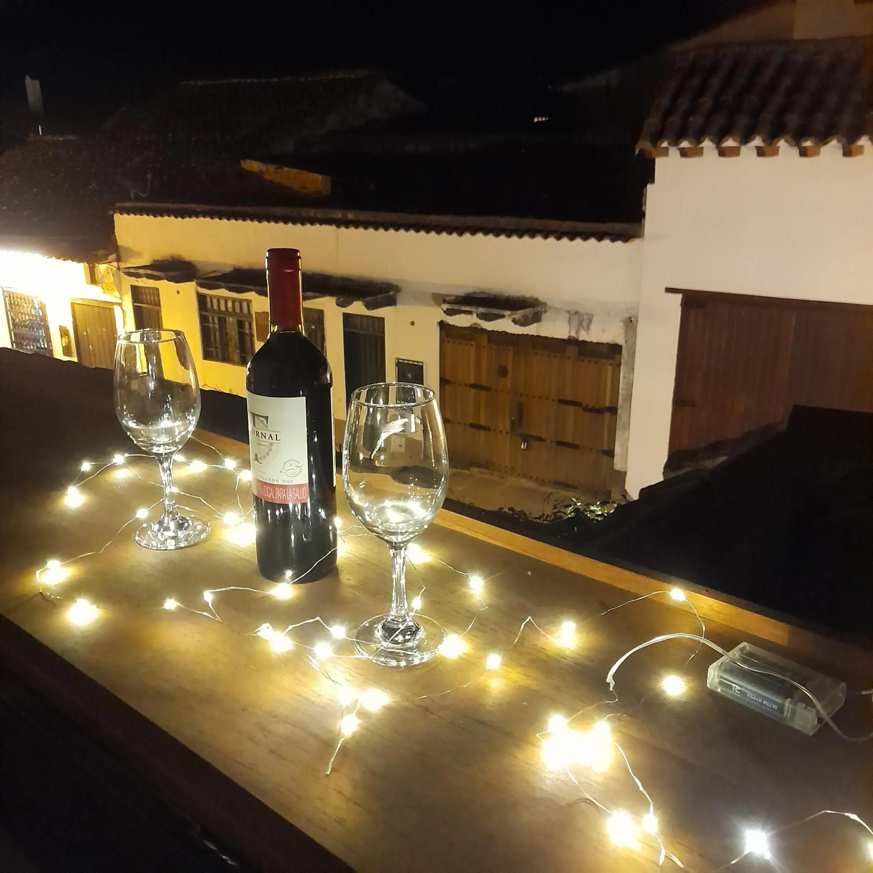 Queen Room with Balcony in Vivelavilla suites VDL Queen Room with Balcony in Vivelavilla suites VDL