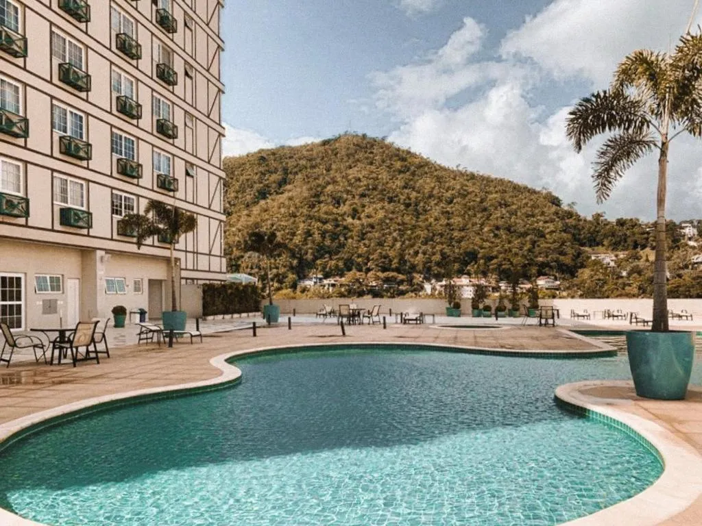 Swimming pool in Apart-hotel Granja Brasil Itaipava