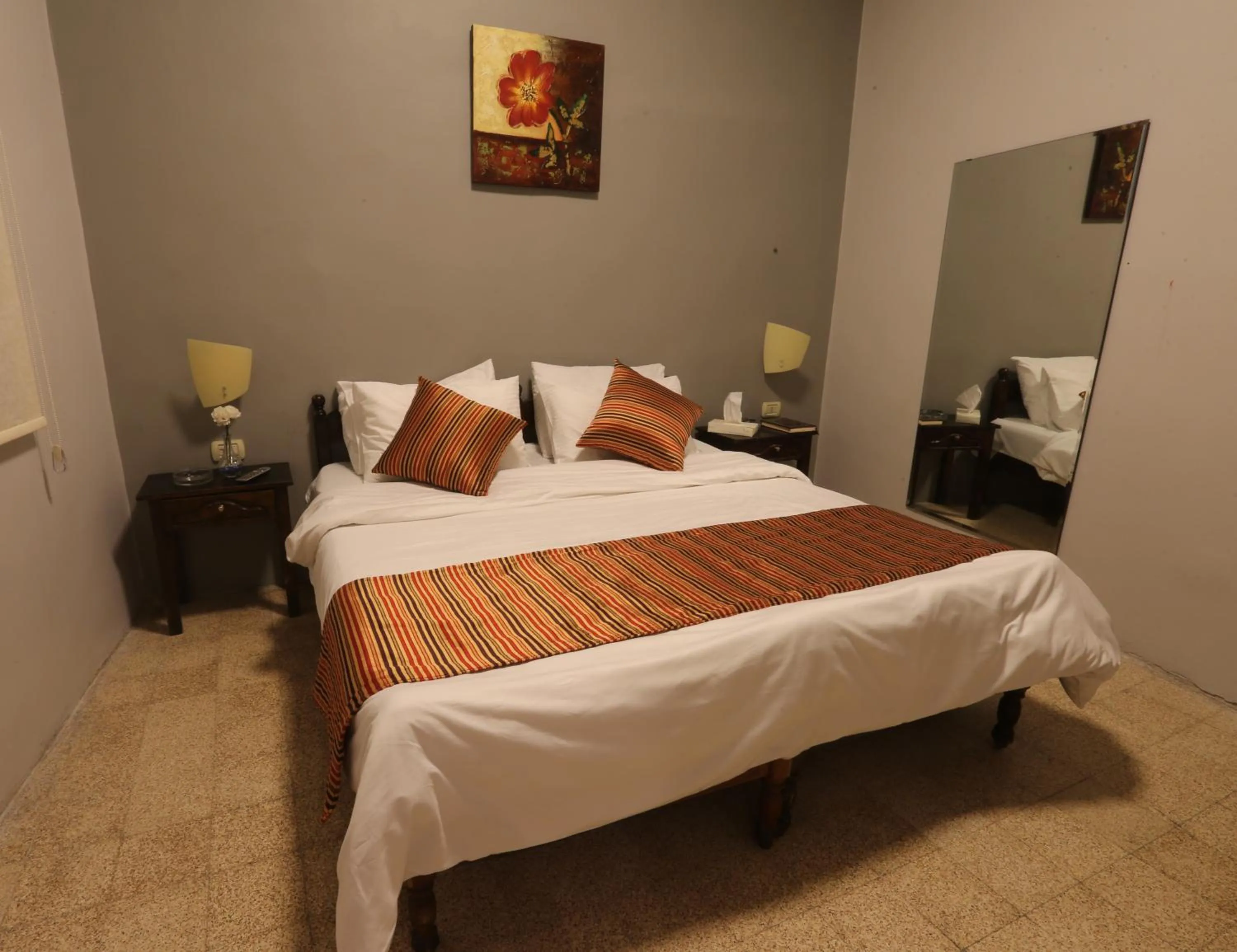 Budget Twin Room in Riviera Hotel