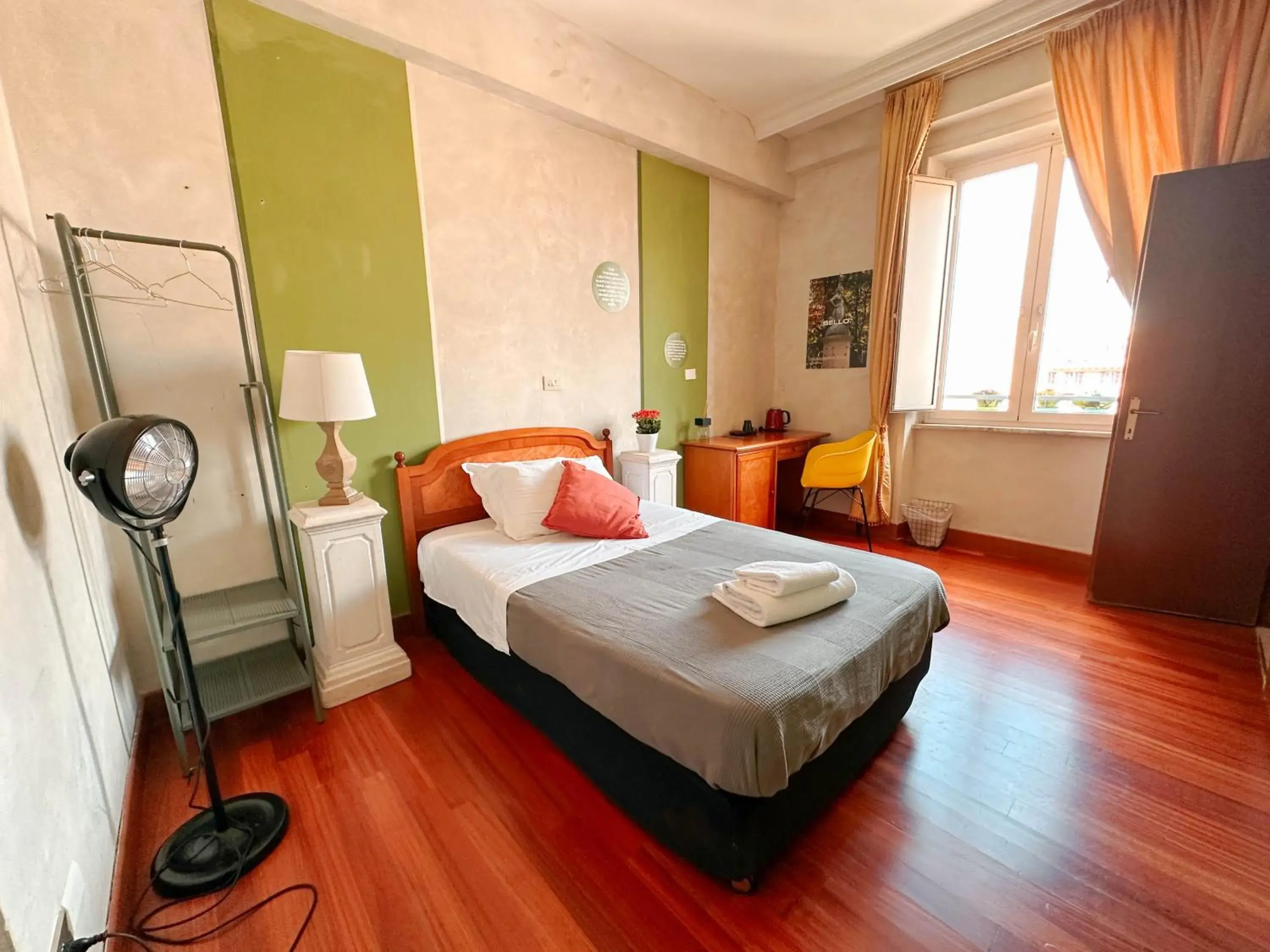 Bed in Ostello Bello Roma Colosseo Bed in Ostello Bello Roma Colosseo