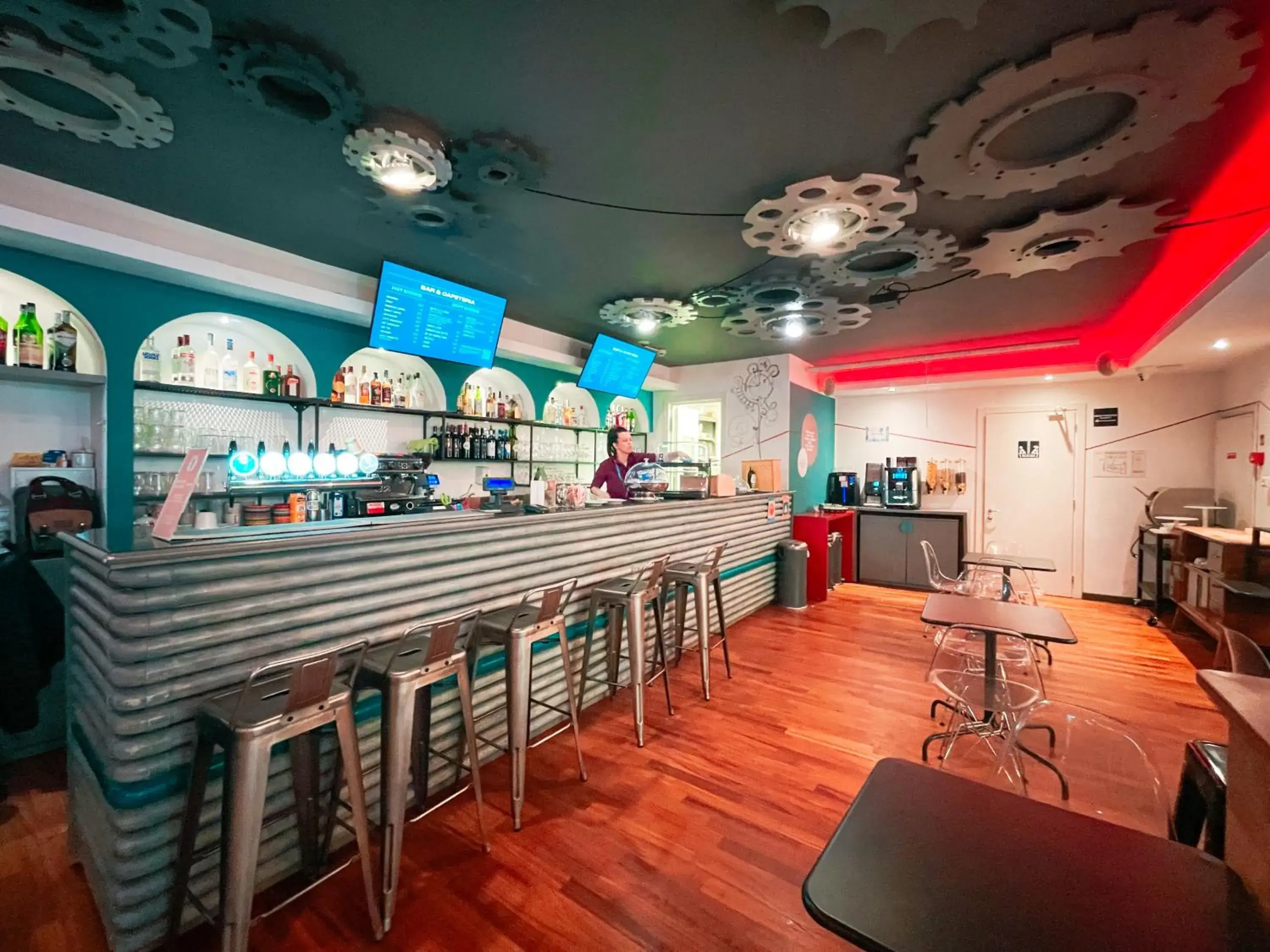 Lounge or bar in Ostello Bello Roma Colosseo Lounge or bar in Ostello Bello Roma Colosseo