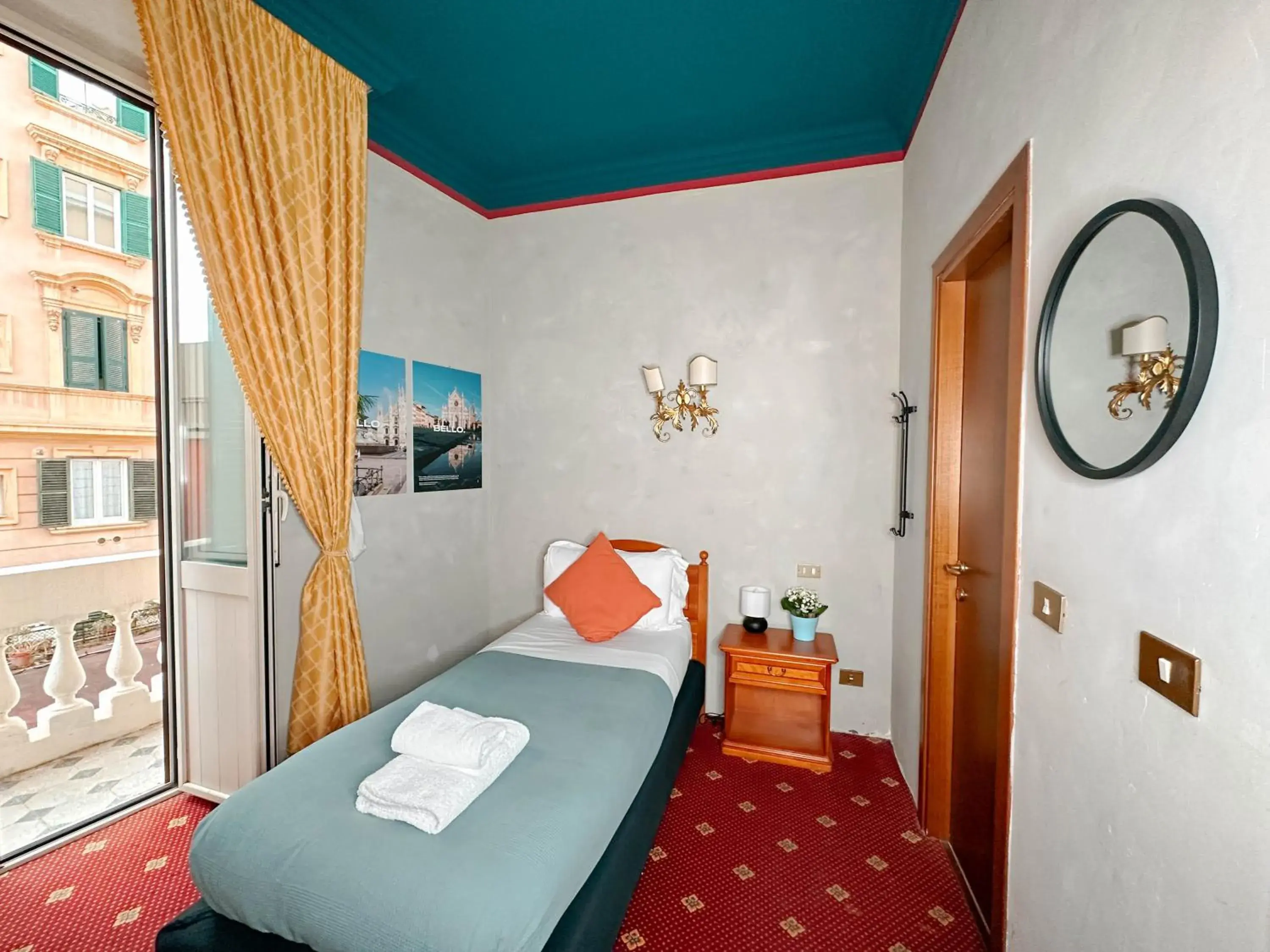 Bed in Ostello Bello Roma Colosseo Bed in Ostello Bello Roma Colosseo