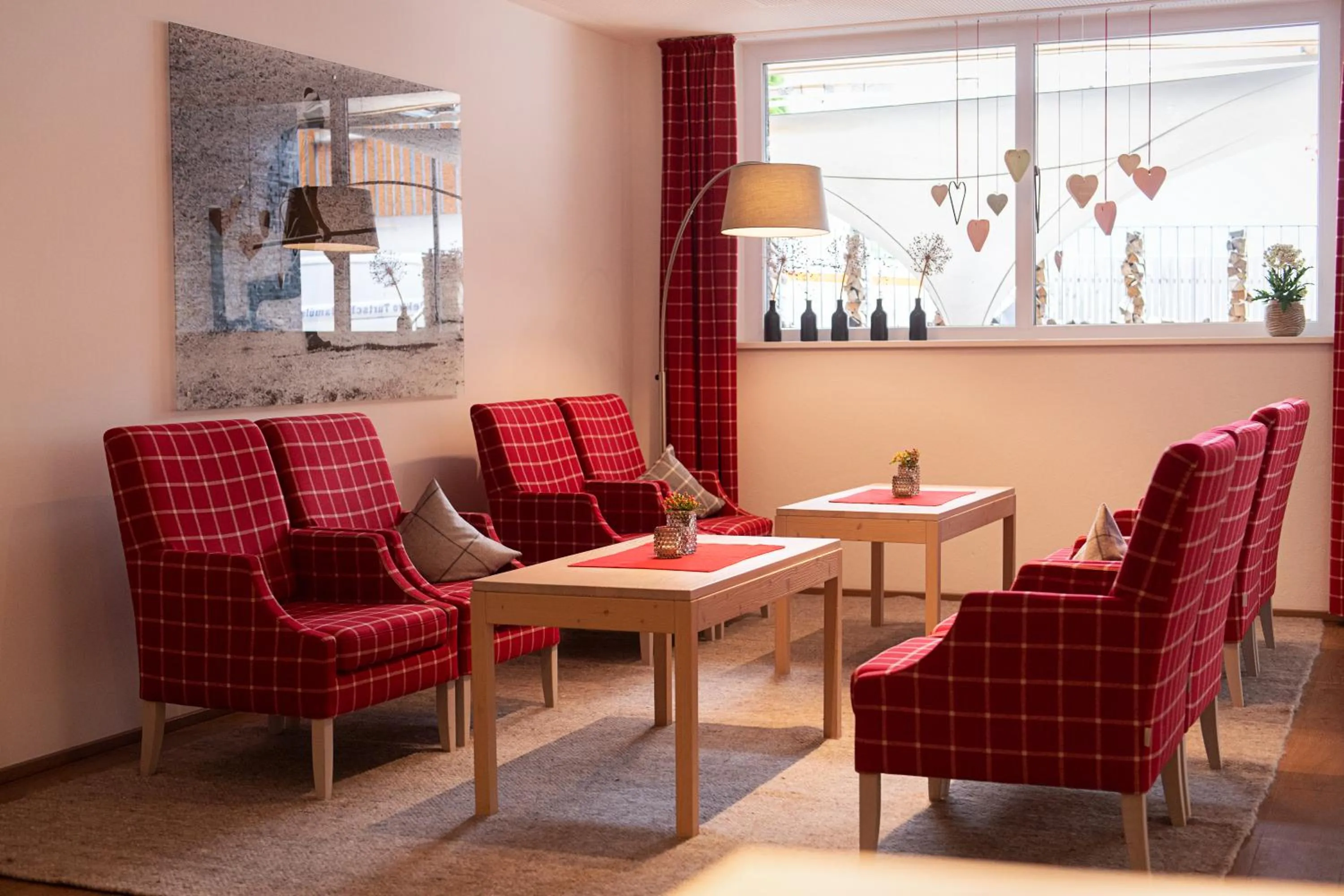 Lounge or bar in Kräuter & Spa-Hotel Das Schäfer - Adults only