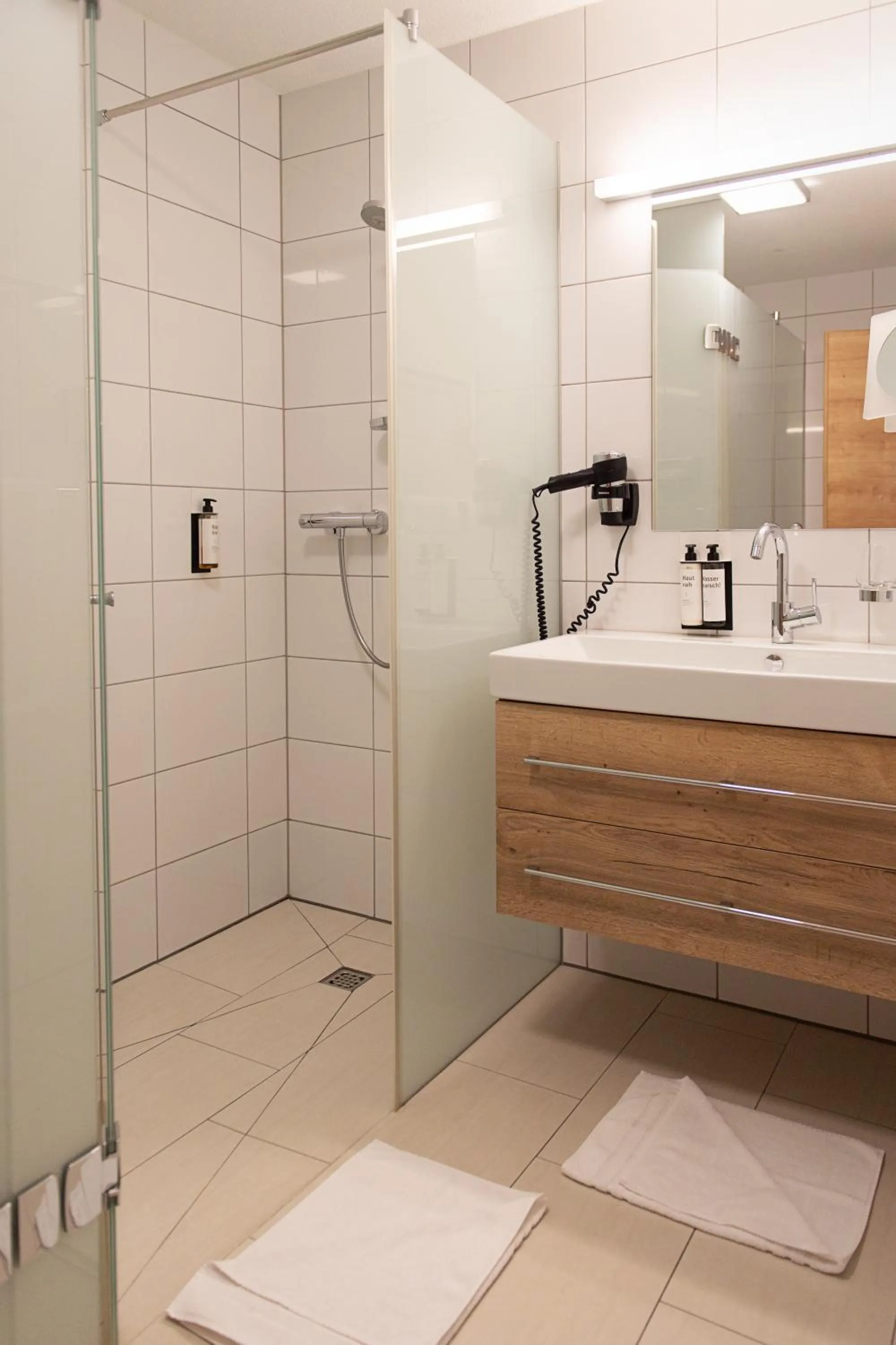 Shower in Kräuter & Spa-Hotel Das Schäfer - Adults only