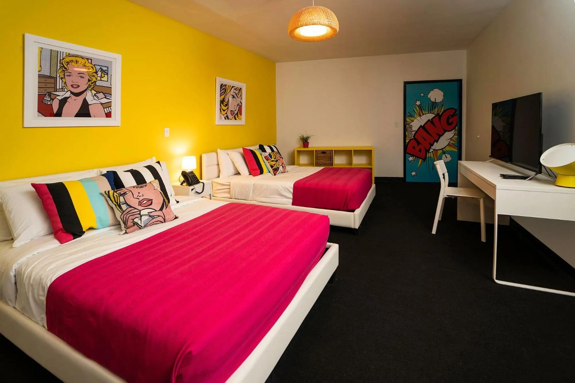 Bed in The Fox Hotel