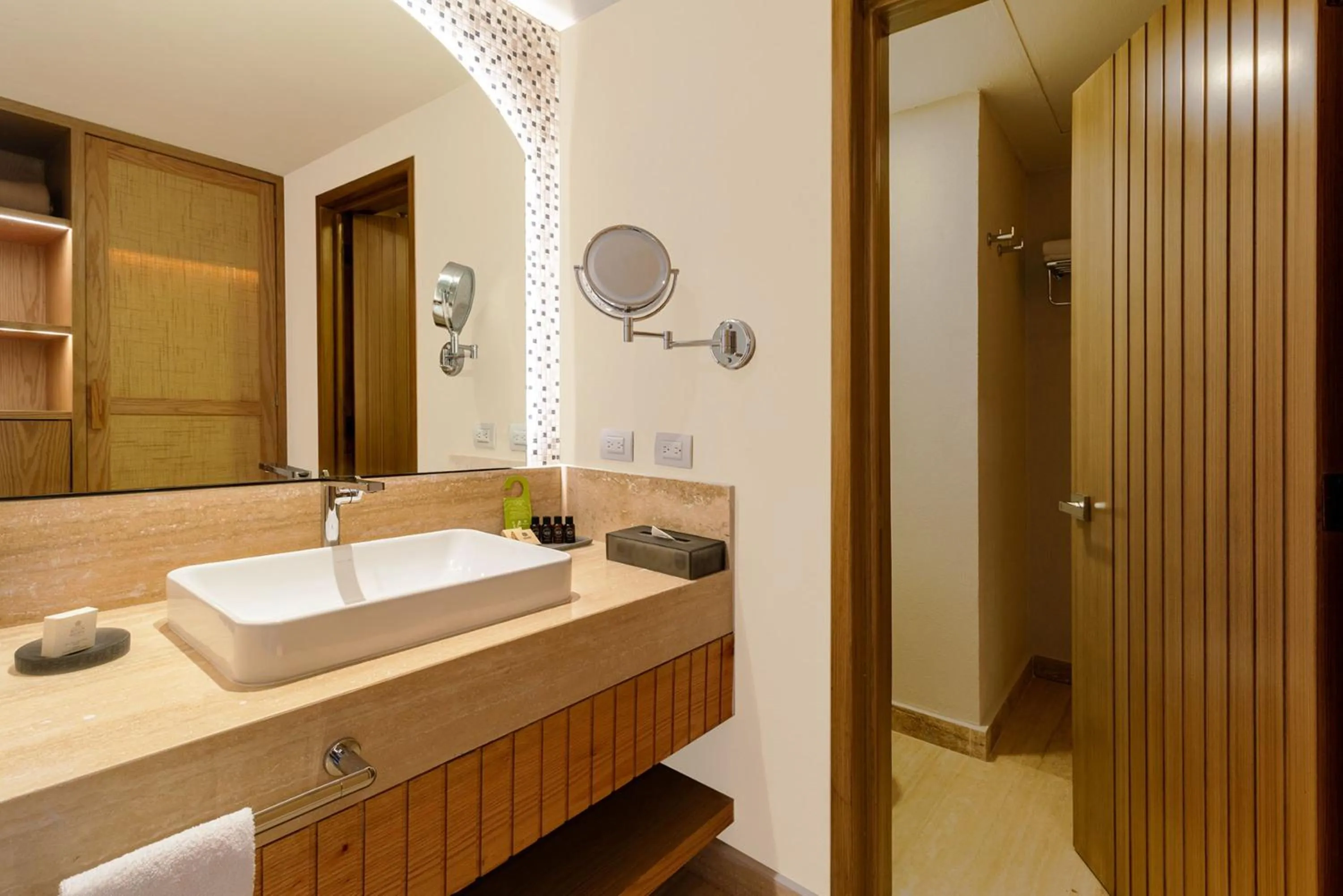 Bathroom in Camino Real Acapulco Diamante