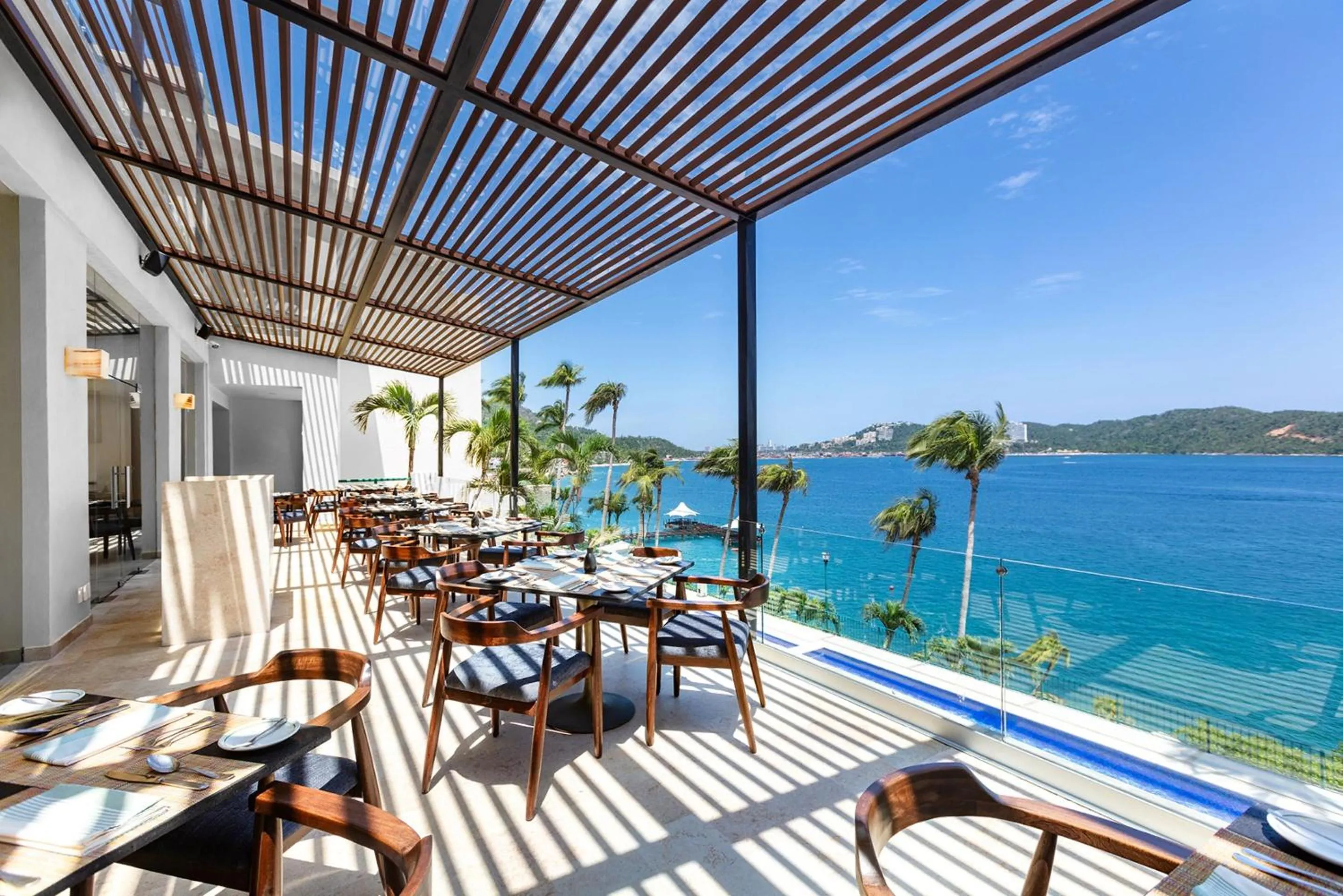 Restaurant/places to eat in Camino Real Acapulco Diamante