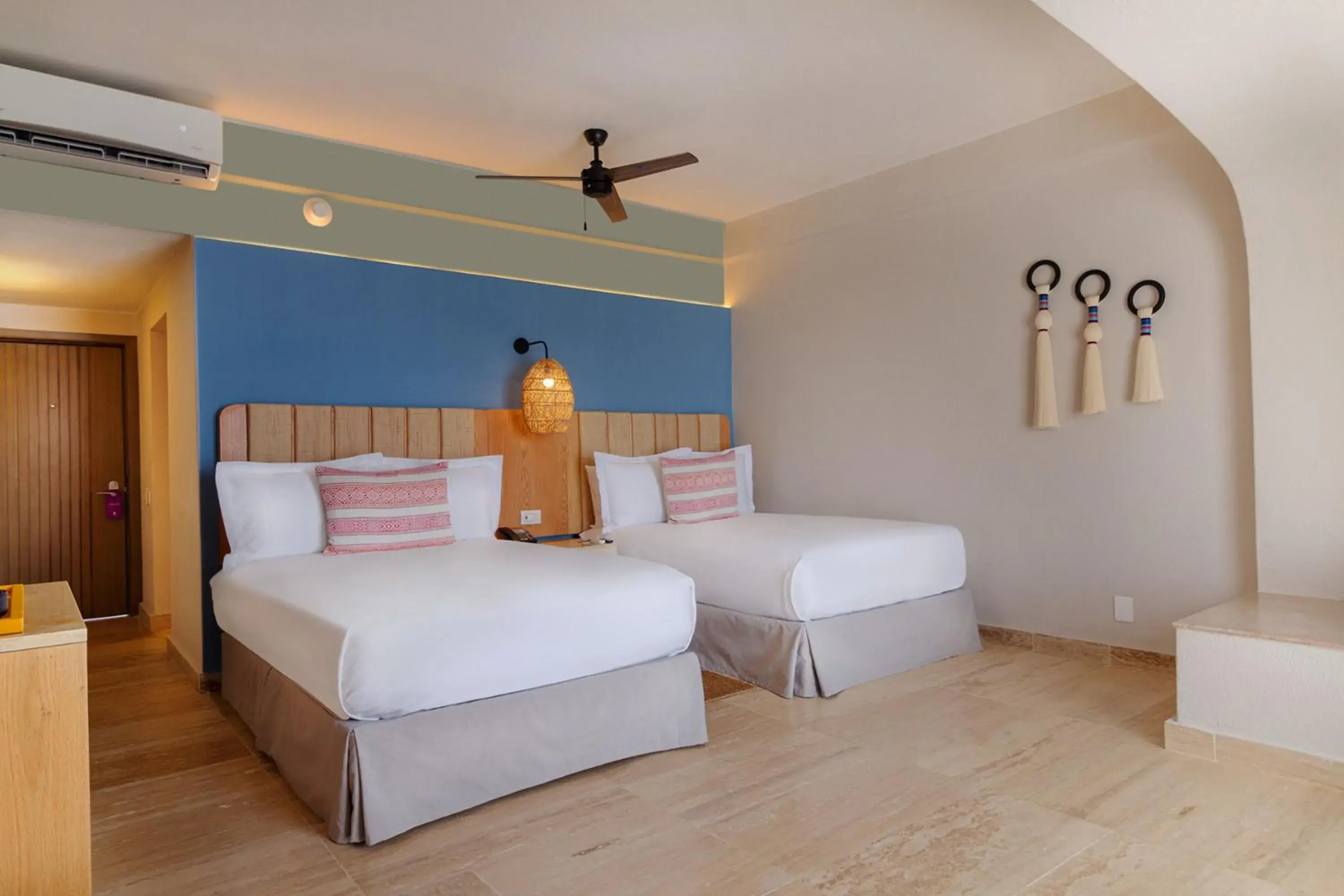 Bedroom, Bed in Camino Real Acapulco Diamante Bedroom, Bed in Camino Real Acapulco Diamante