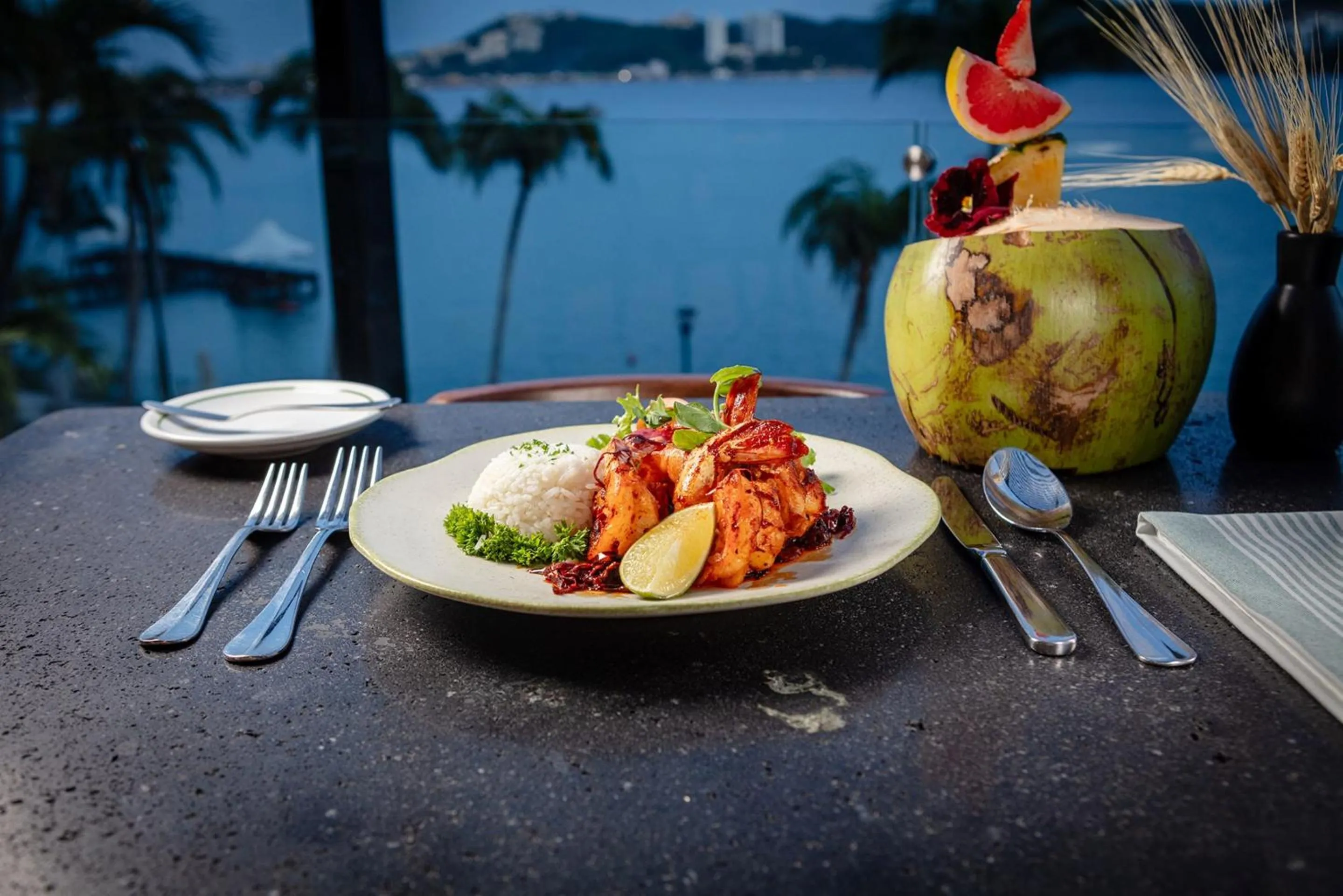 Restaurant/places to eat in Camino Real Acapulco Diamante