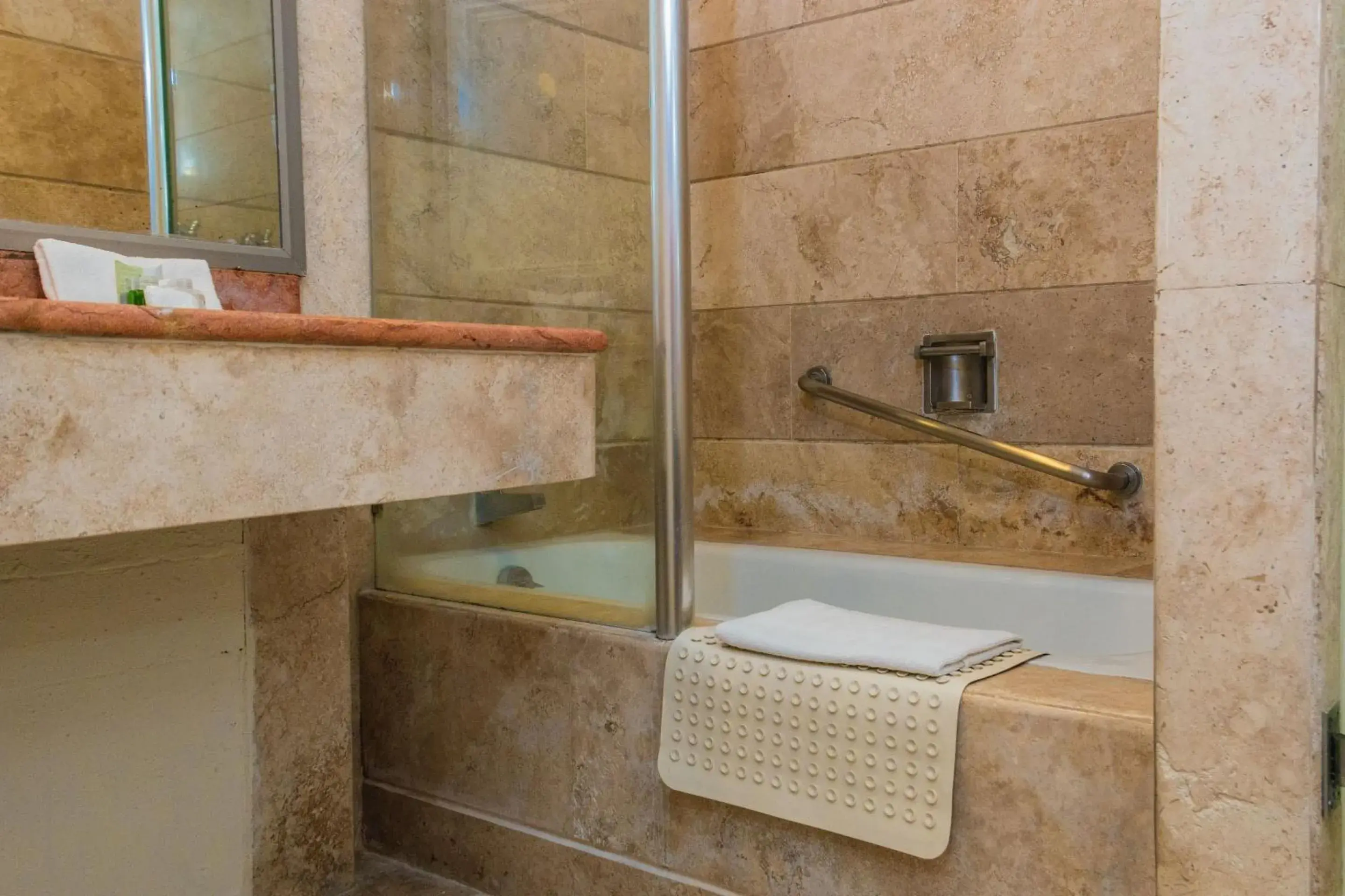 Bathroom in Camino Real Zaashila Huatulco Bathroom in Camino Real Zaashila Huatulco