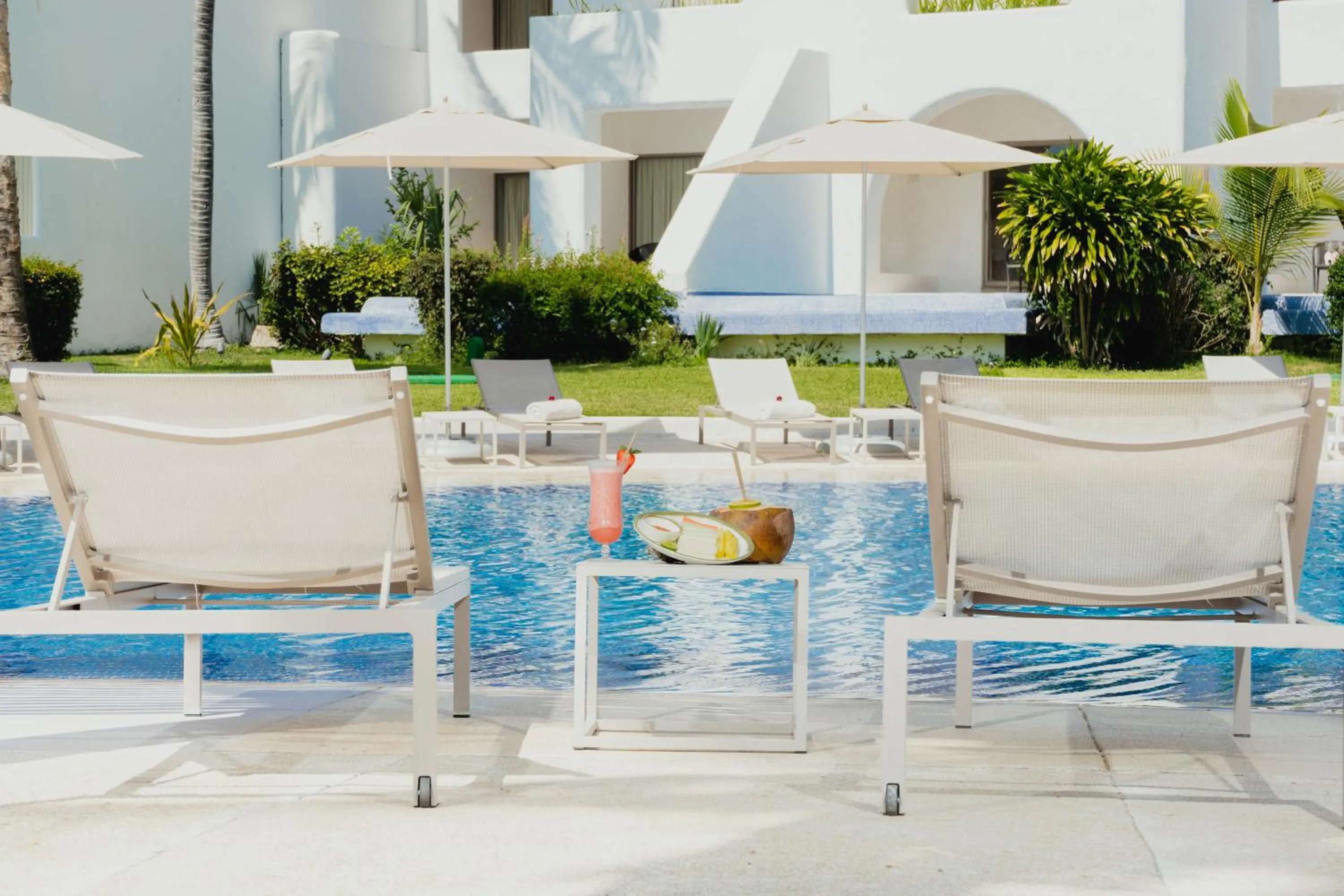 Swimming pool in Camino Real Zaashila Huatulco