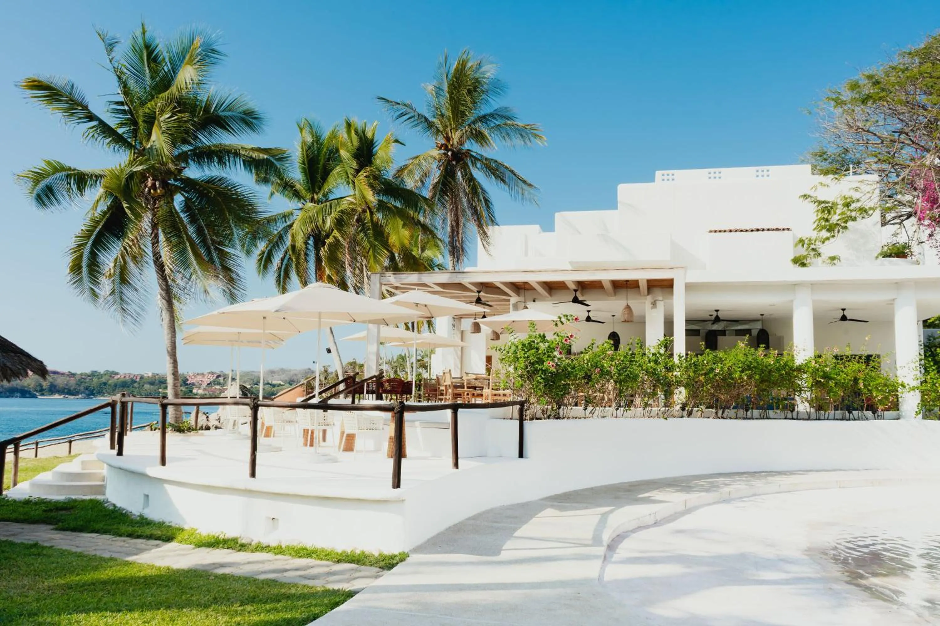 Restaurant/places to eat in Camino Real Zaashila Huatulco