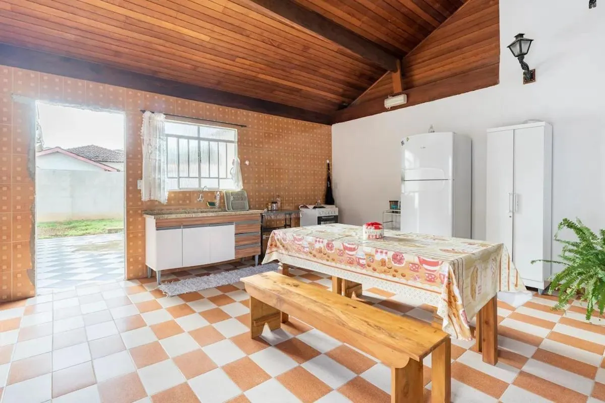 Kitchen or kitchenette in Pousada Vista da Pedra