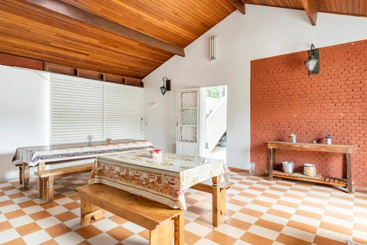 Kitchen or kitchenette in Pousada Vista da Pedra