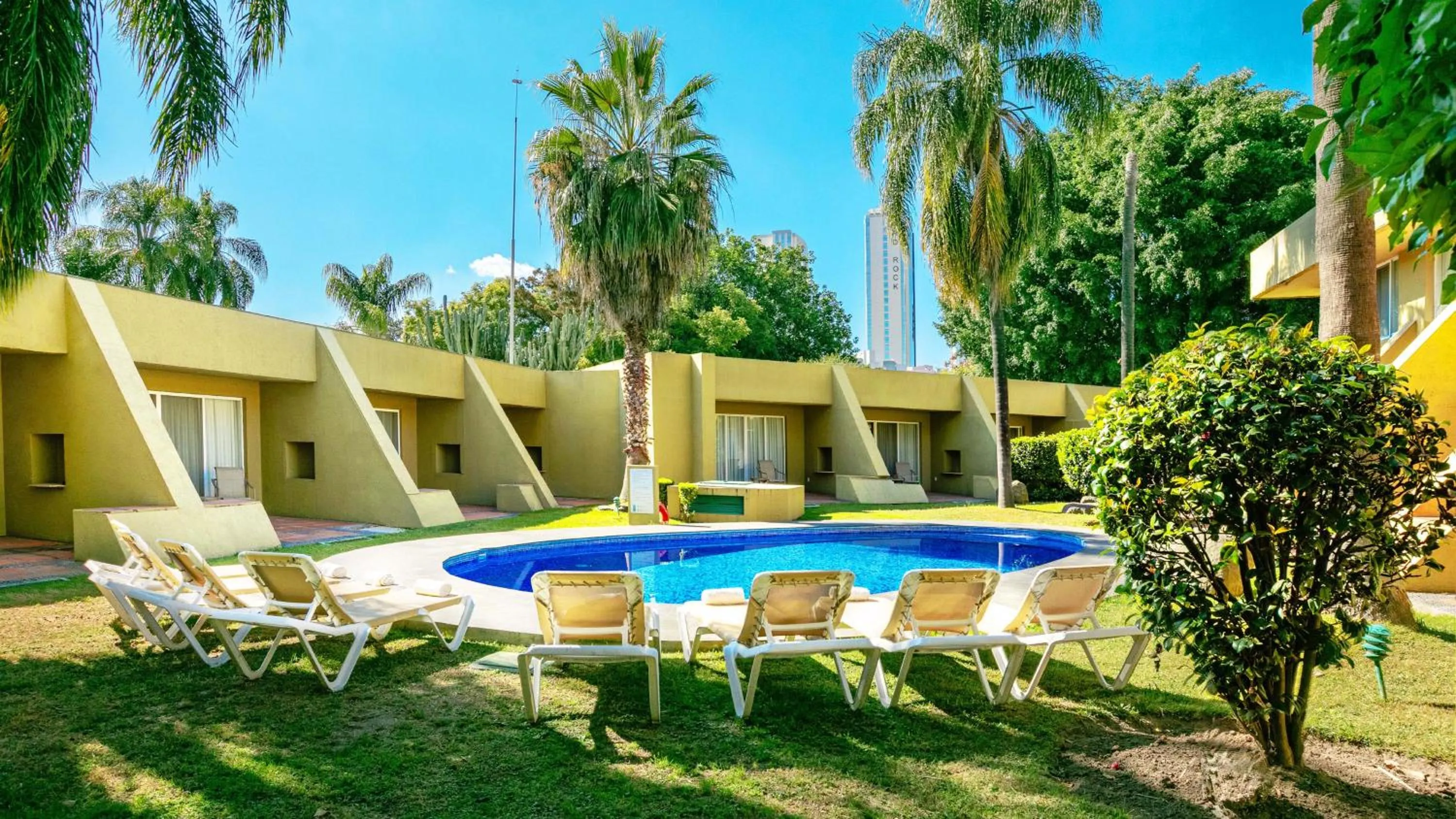 Swimming pool in Camino Real Guadalajara