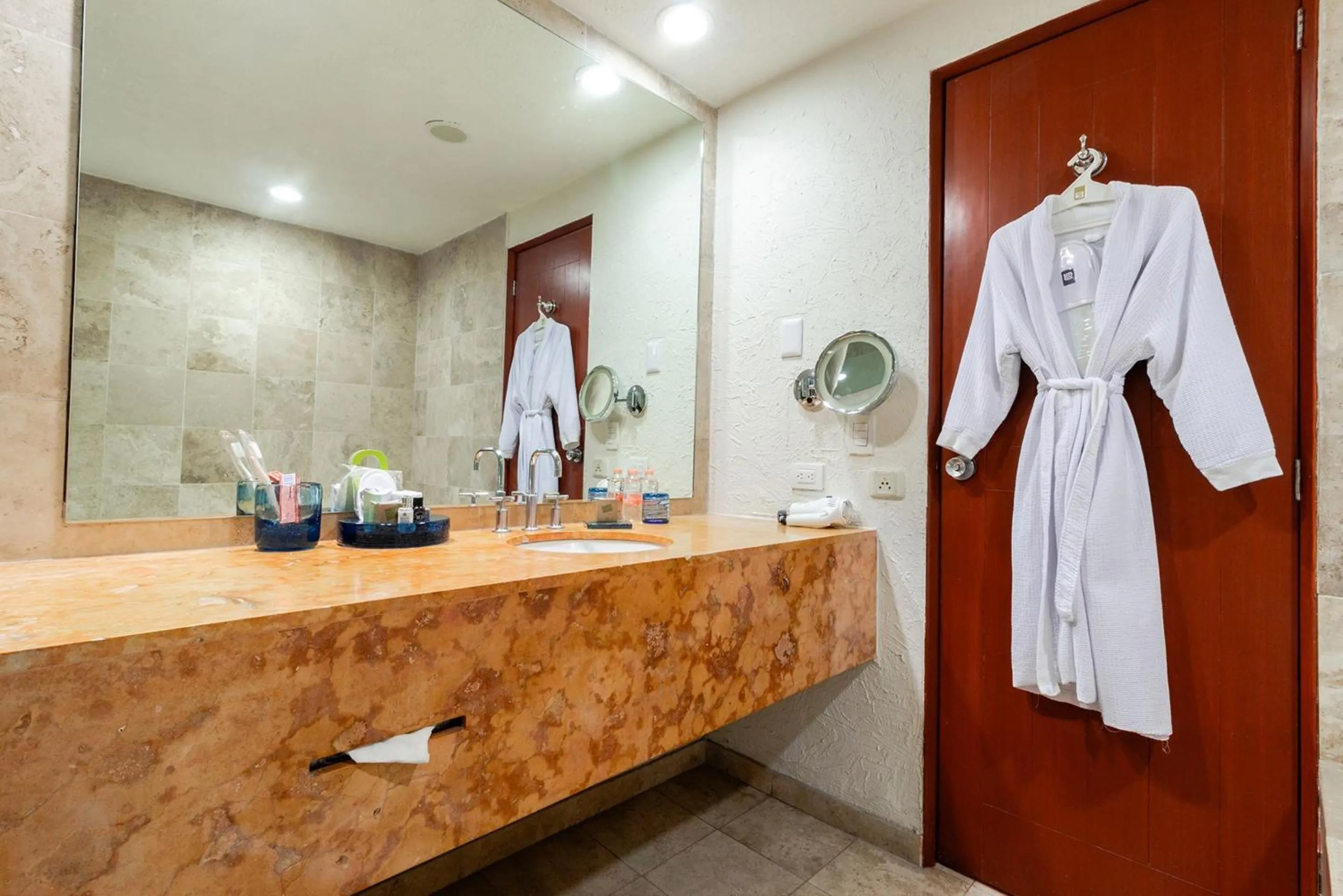 Bathroom in Camino Real Guadalajara