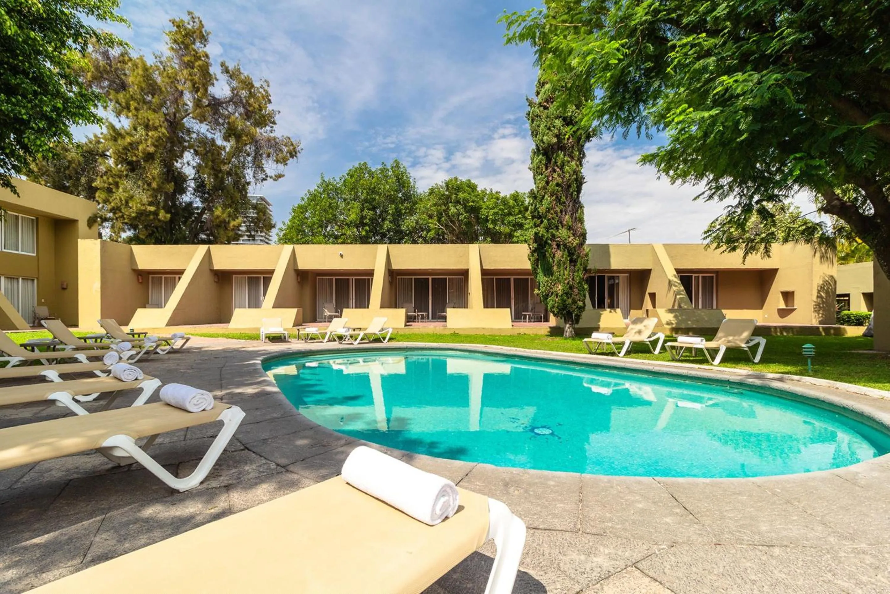 Swimming pool in Camino Real Guadalajara