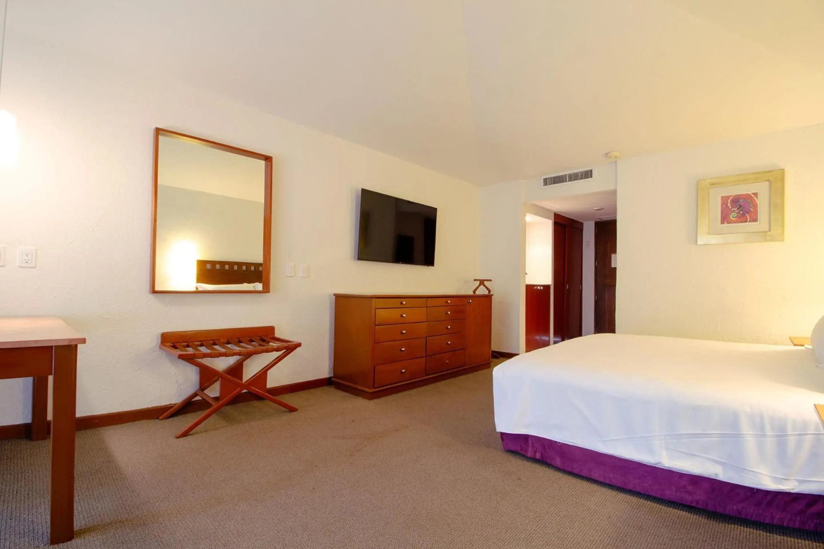 Photo of the whole room, Bed in Camino Real Guadalajara Photo of the whole room, Bed in Camino Real Guadalajara