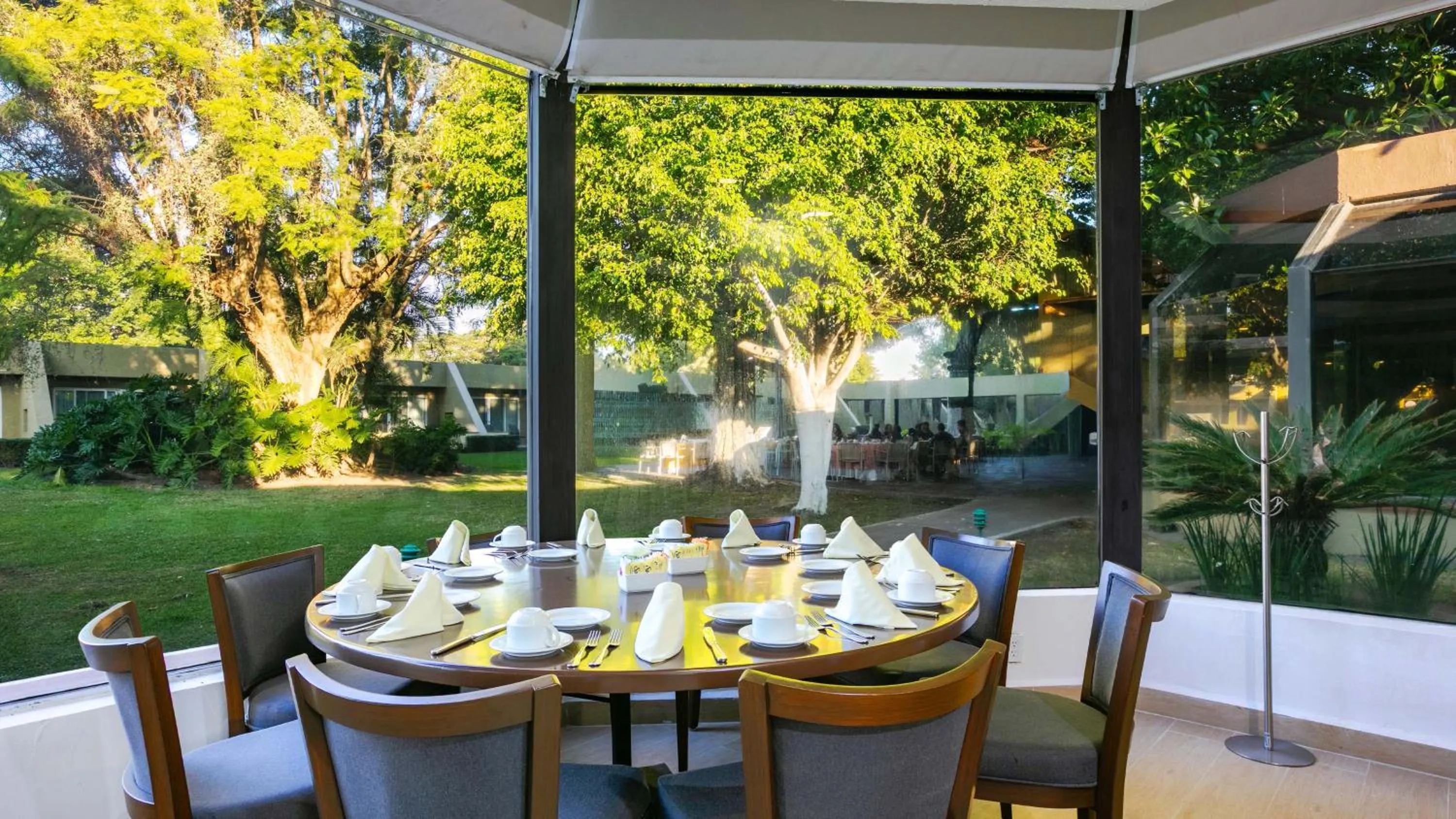 Restaurant/places to eat in Camino Real Guadalajara