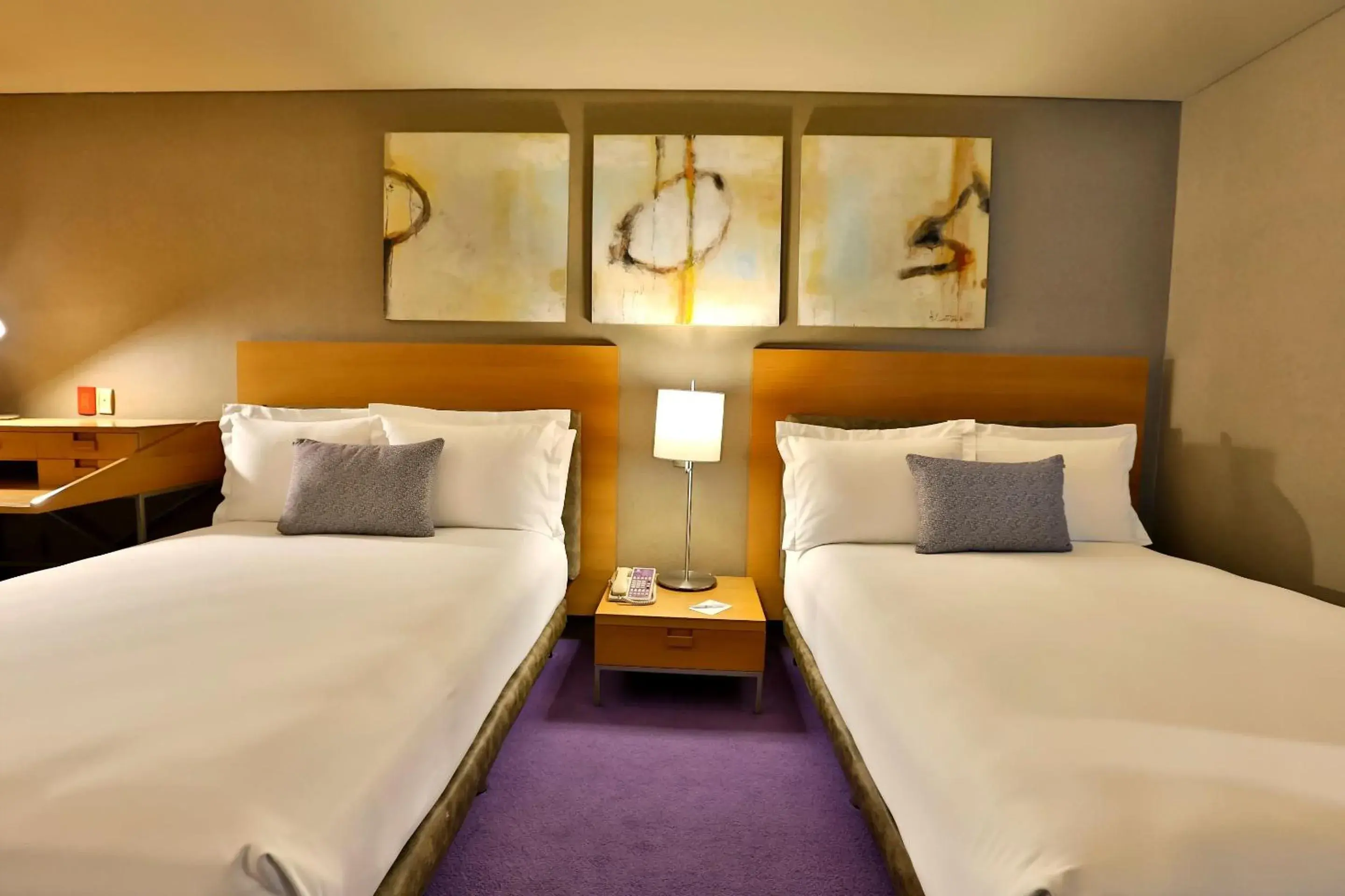 Photo of the whole room, Bed in Camino Real Santa Fe Photo of the whole room, Bed in Camino Real Santa Fe