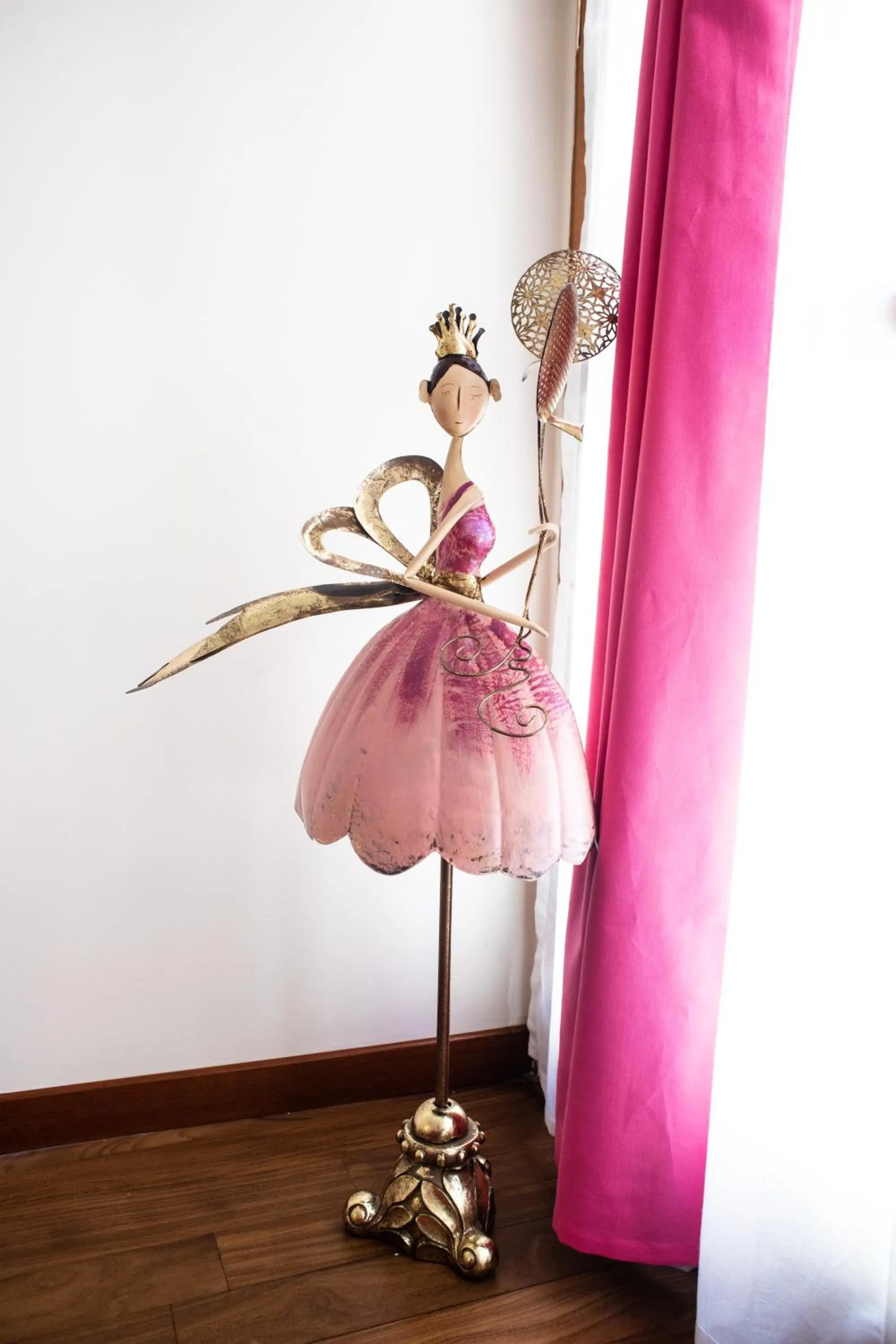 Photo of the whole room in Bed Boutique Napoli Colors