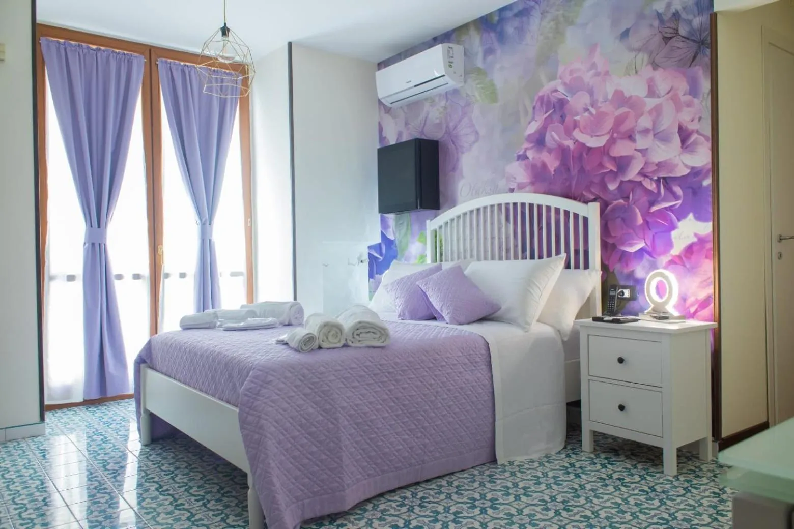 Bed in Bed Boutique Napoli Colors