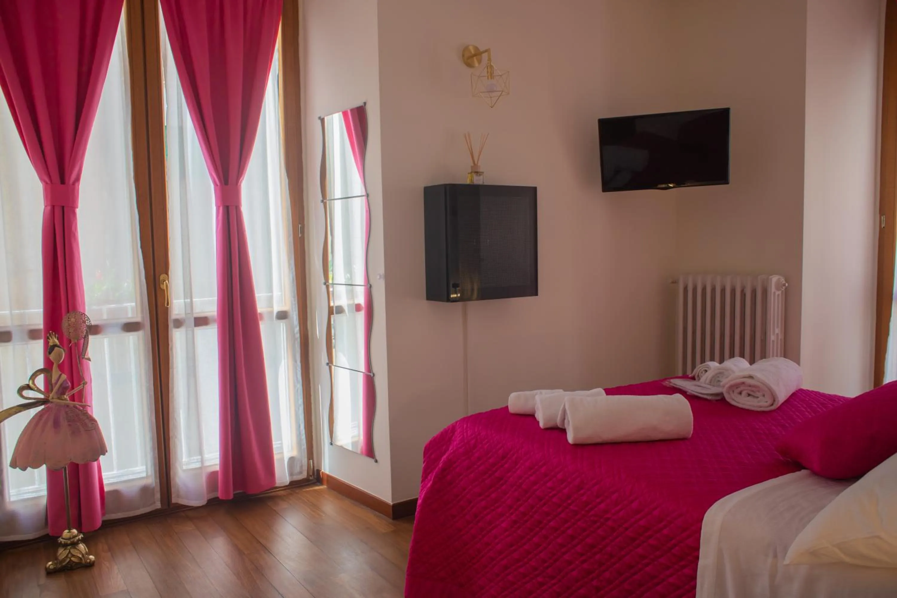 Bed in Bed Boutique Napoli Colors