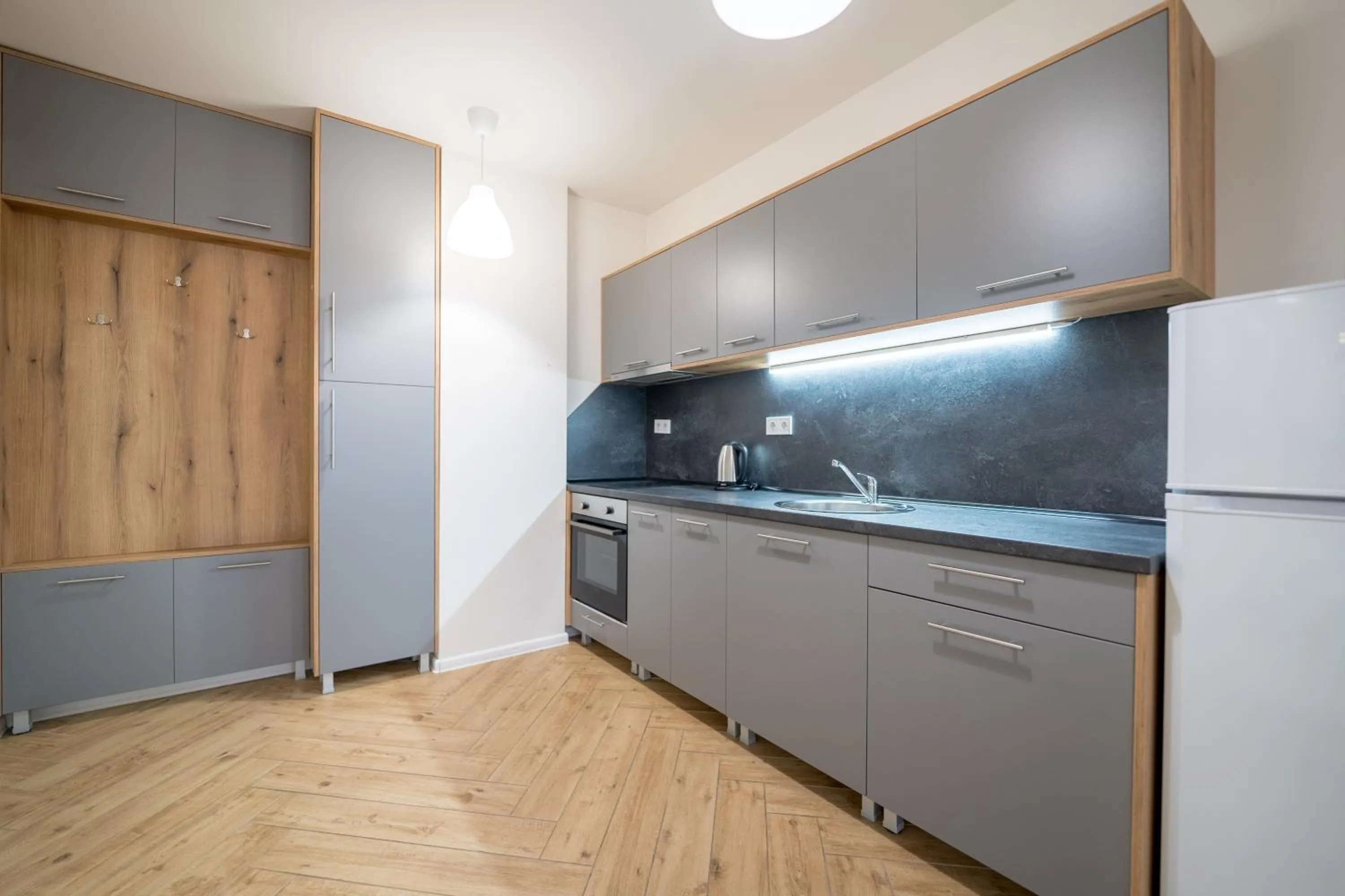 WOW studios for rent 2 bul Montevideo 25A - B