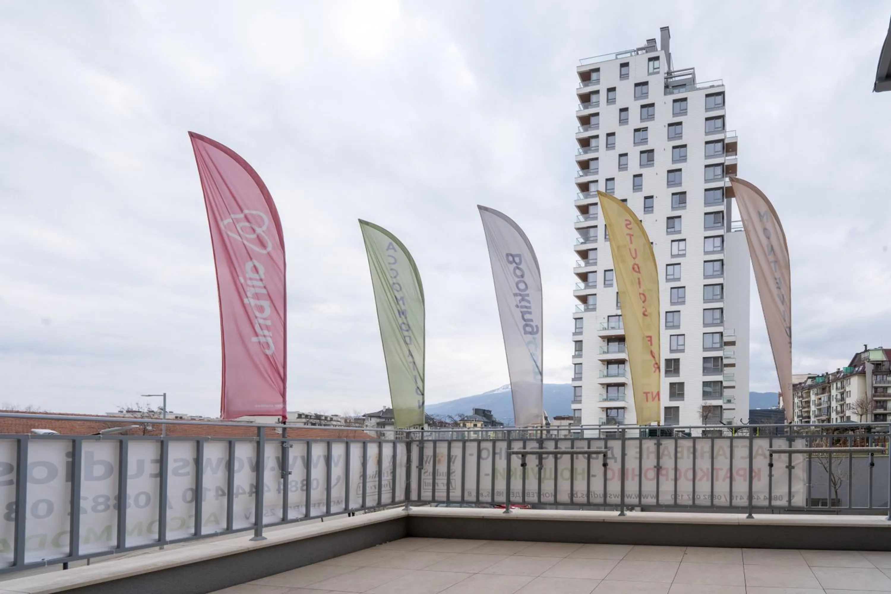 WOW studios for rent 2 bul Montevideo 25A - B