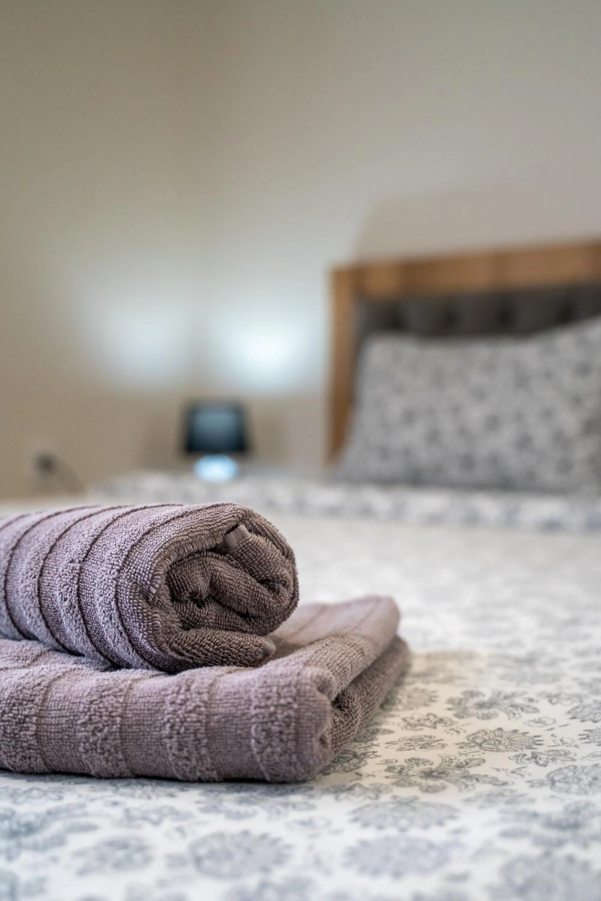 Bed in WOW studios for rent 2 bul Montevideo 25A - B