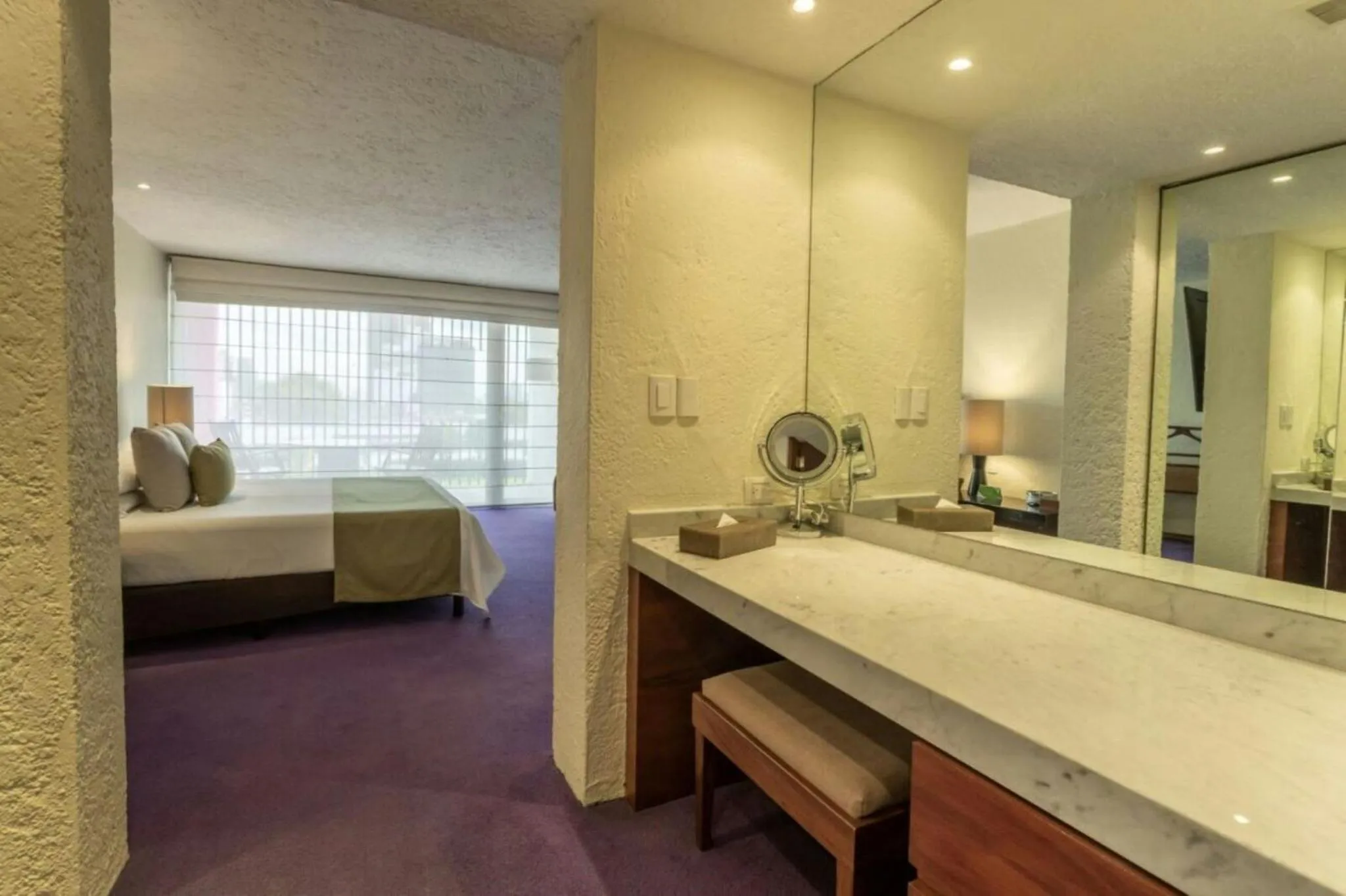 Bathroom, Bed in Camino Real Polanco Mexico