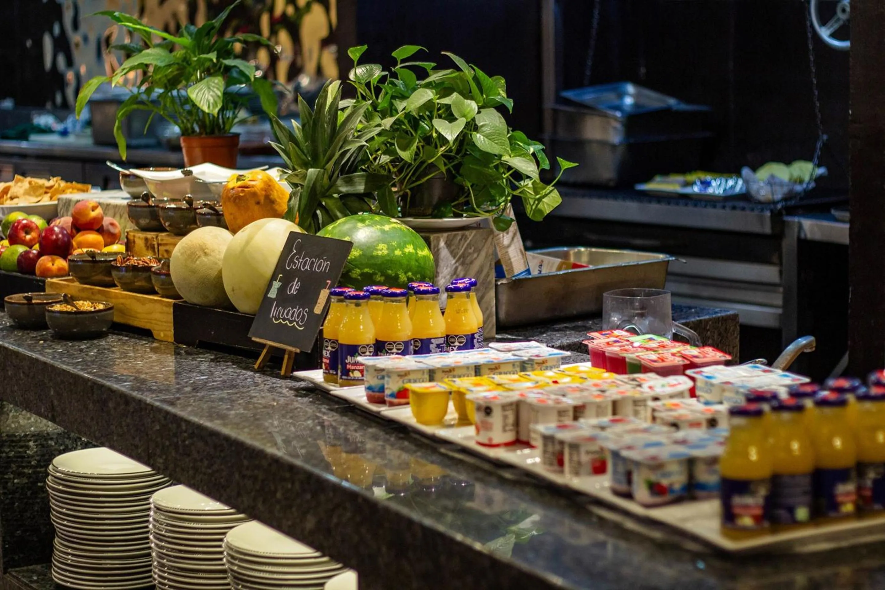 Restaurant/places to eat in Camino Real Polanco Mexico