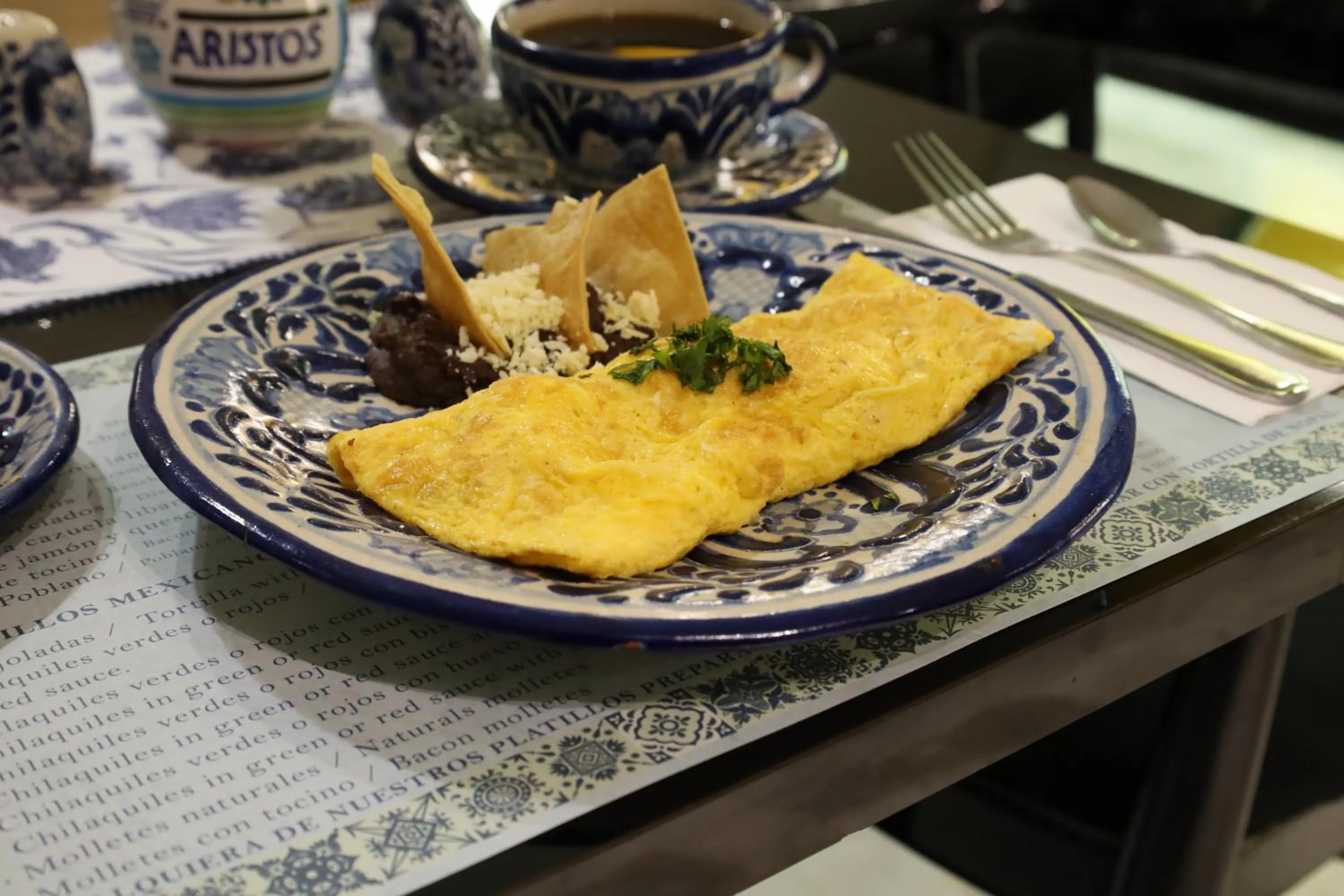 Restaurant/places to eat in Aristos Puebla