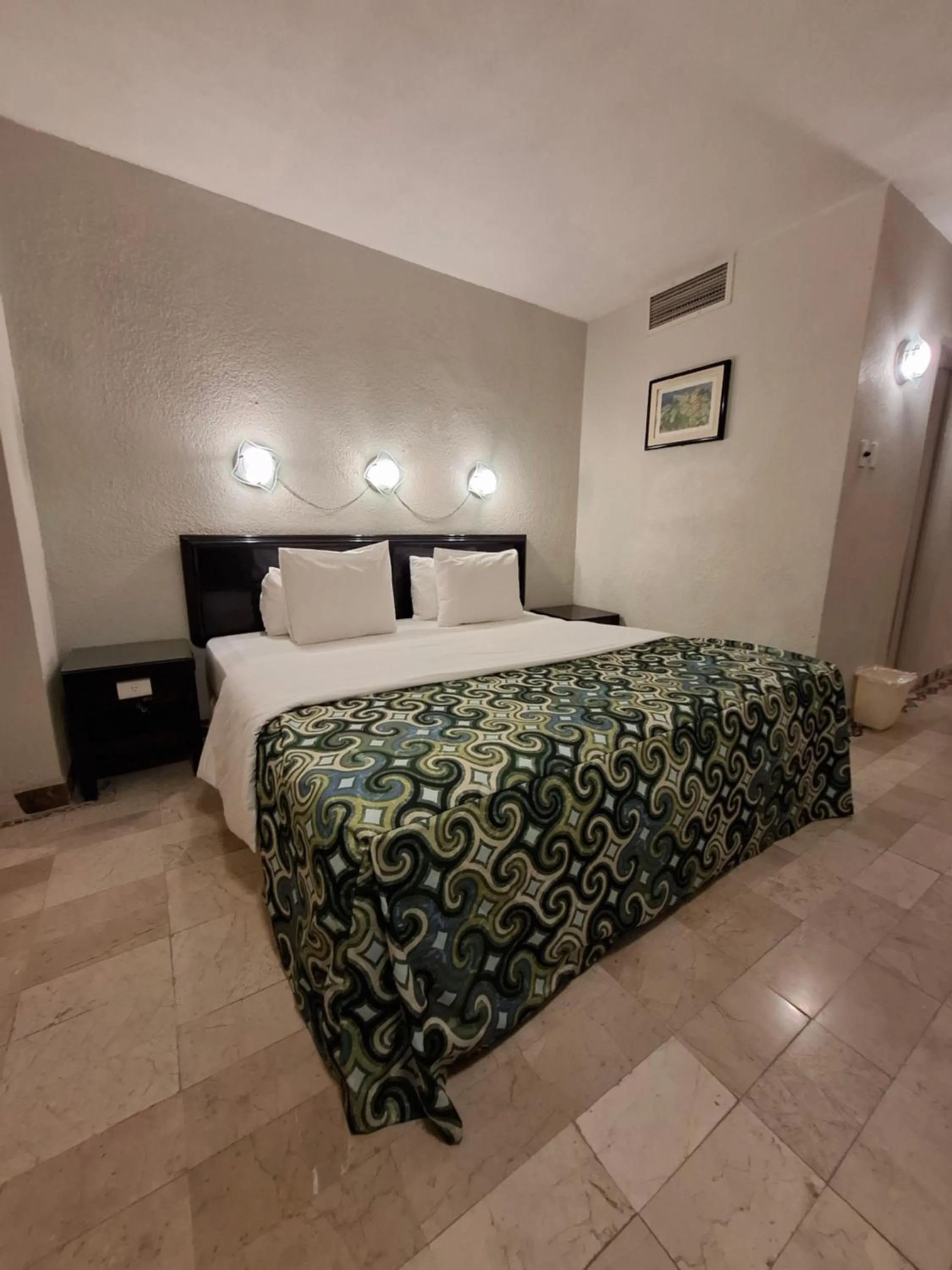 Bedroom, Bed in Aristos Puebla