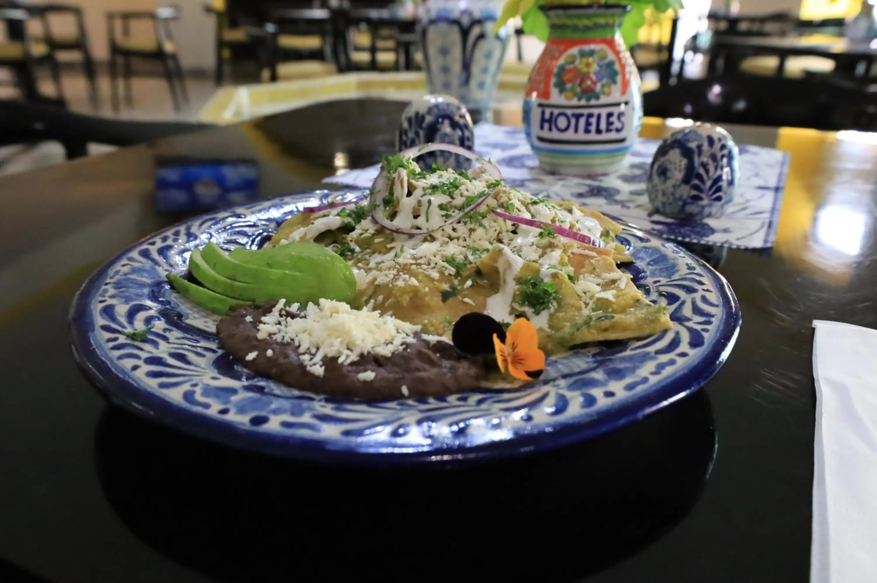Restaurant/places to eat in Aristos Puebla