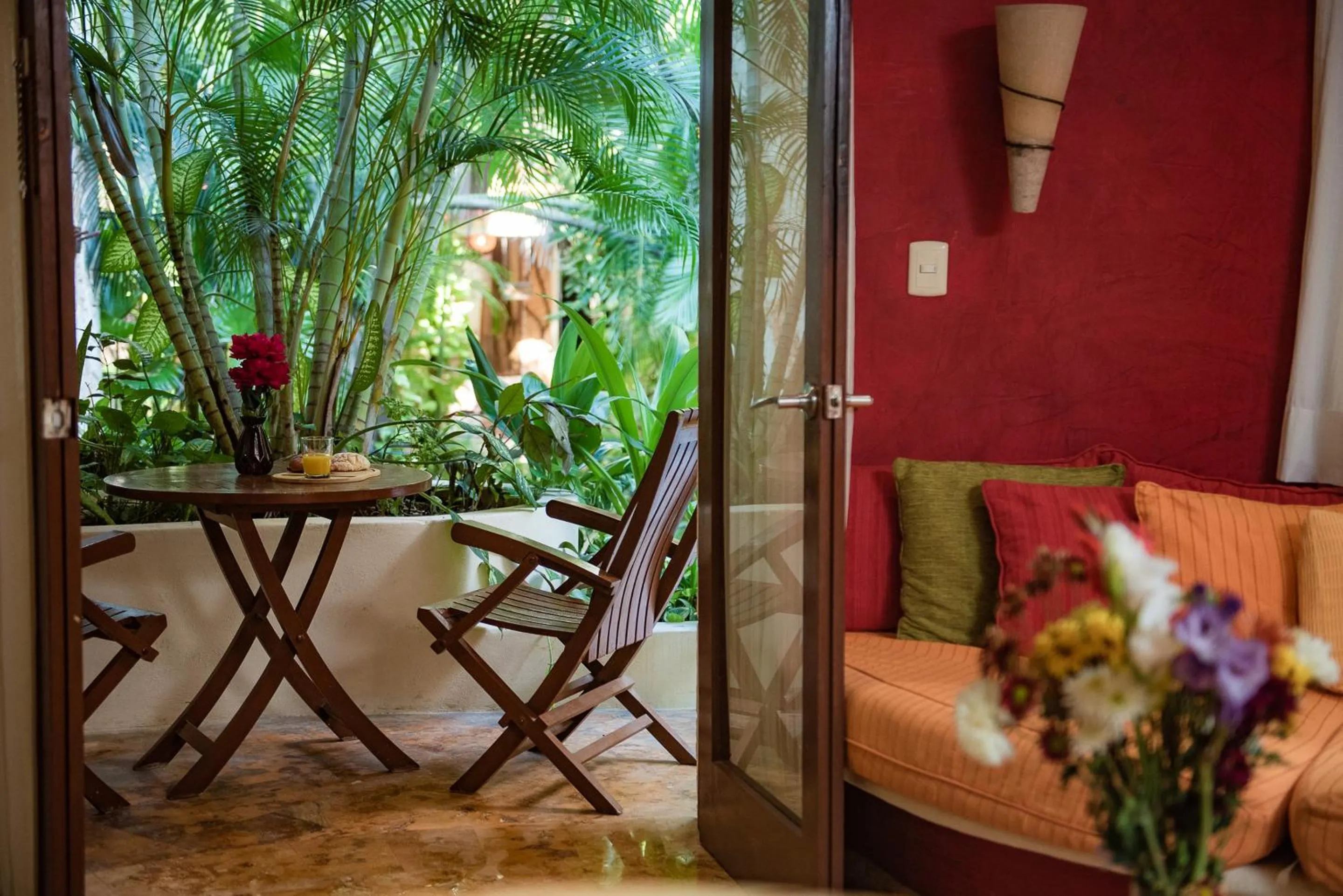 Garden view in Villas Sacbe Condo Hotel and Beach Club