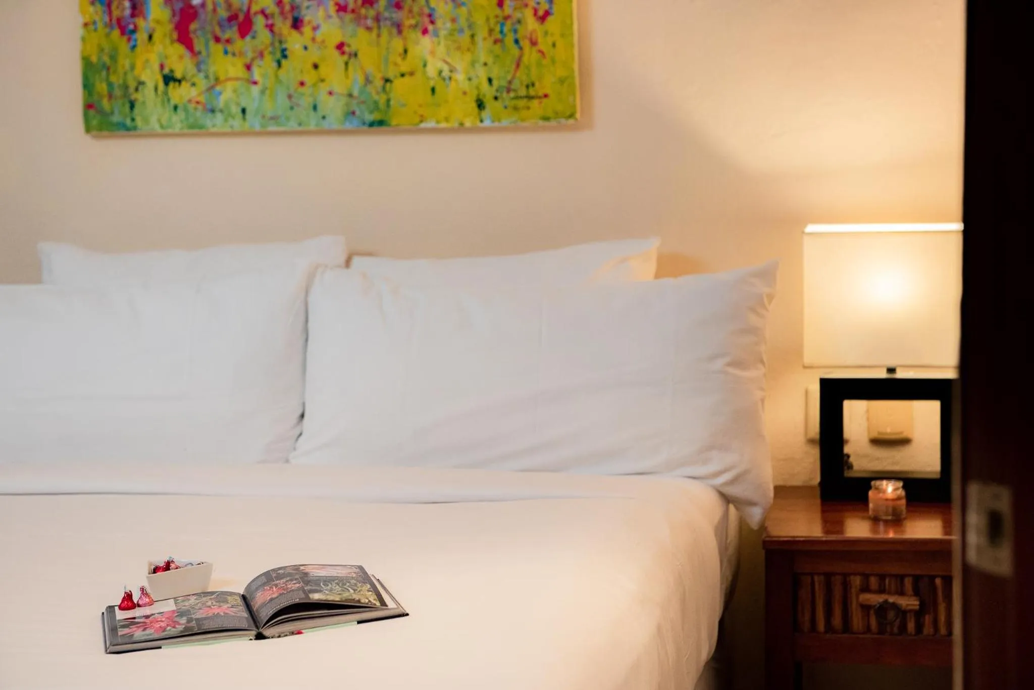 Bed in Villas Sacbe Condo Hotel and Beach Club